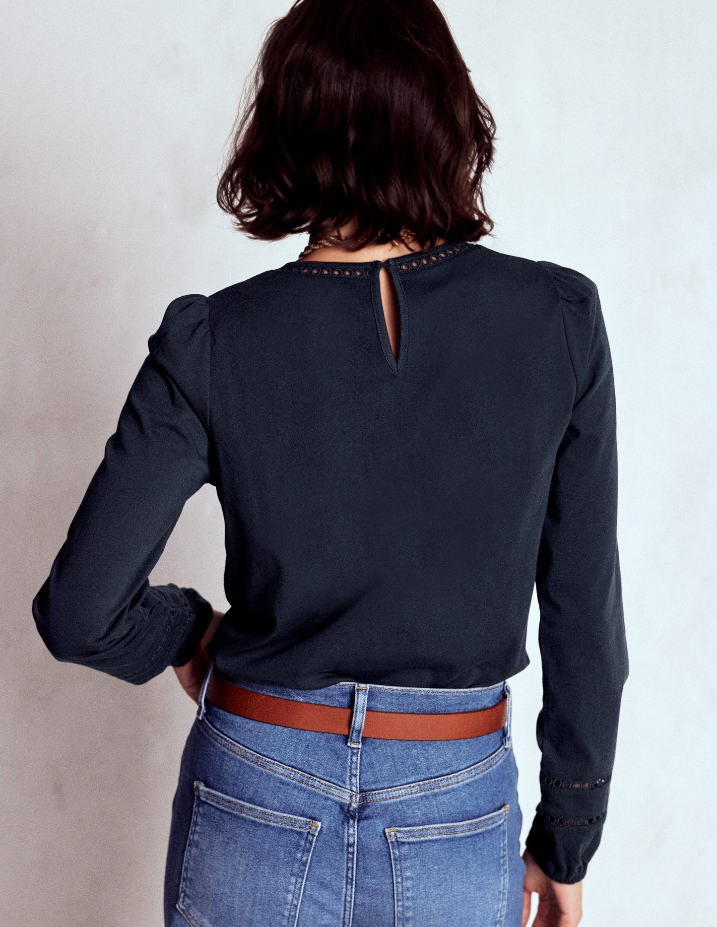 Flo Trim Detail Top-Navy