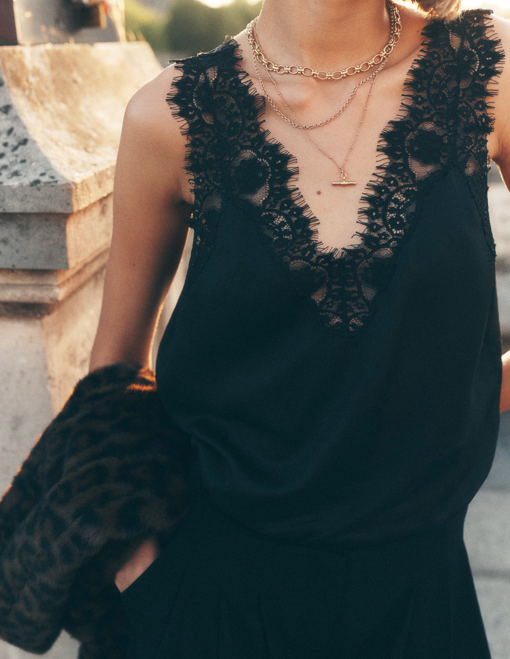 Silk-blend Lace Trim Cami Top-Black-6