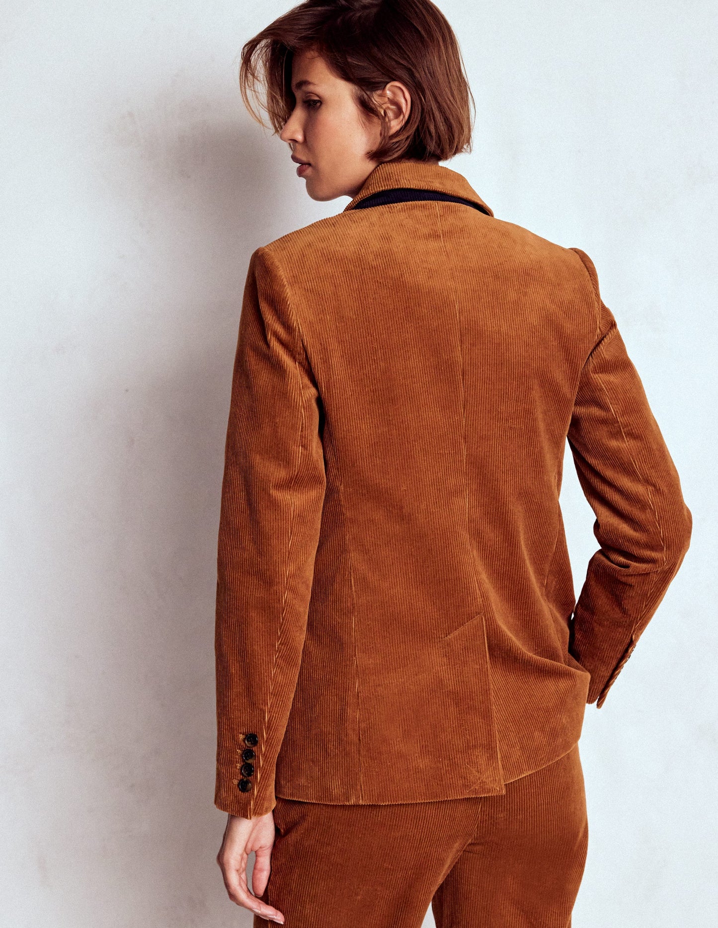 Stamford Cord Blazer-Ginger