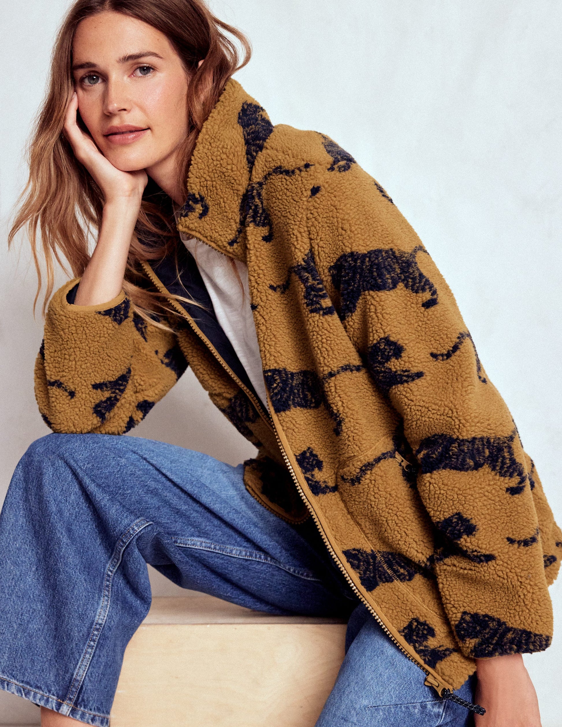 Westminster Borg Jacket-Hazelnut Brown, Leaping Tiger-4