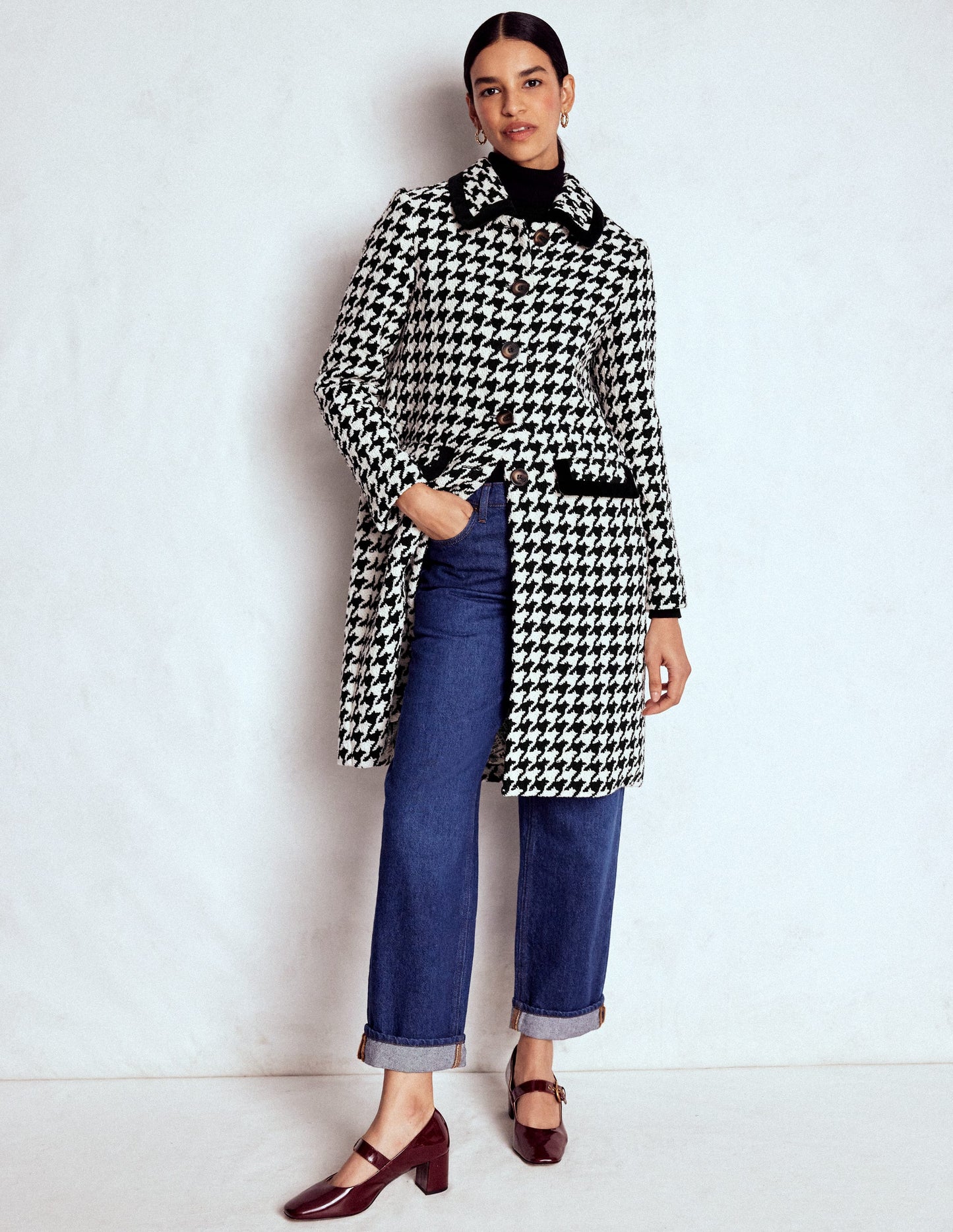 Edinburgh Swing Coat-Black Dogstooth