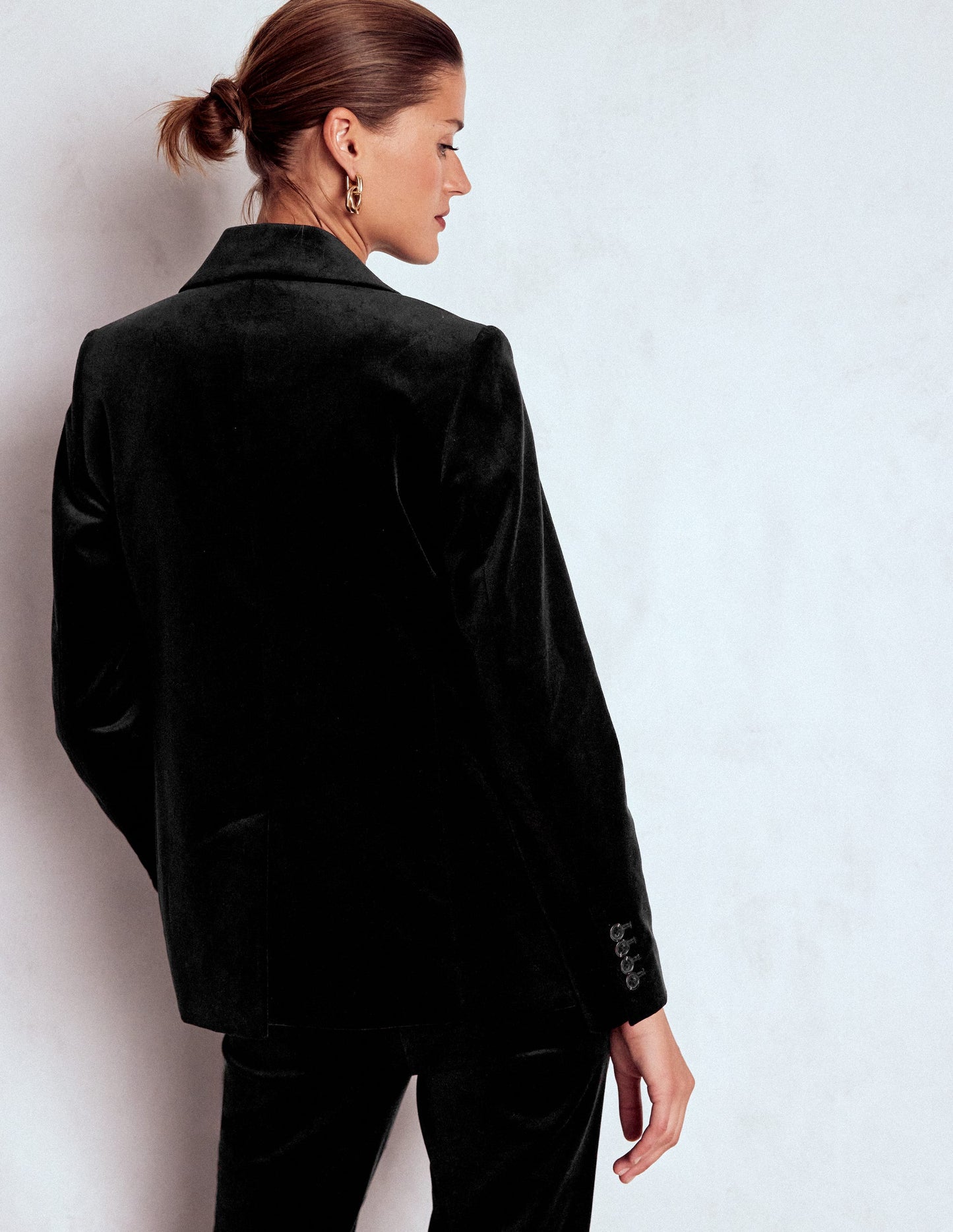 Stamford Velvet Blazer-Black