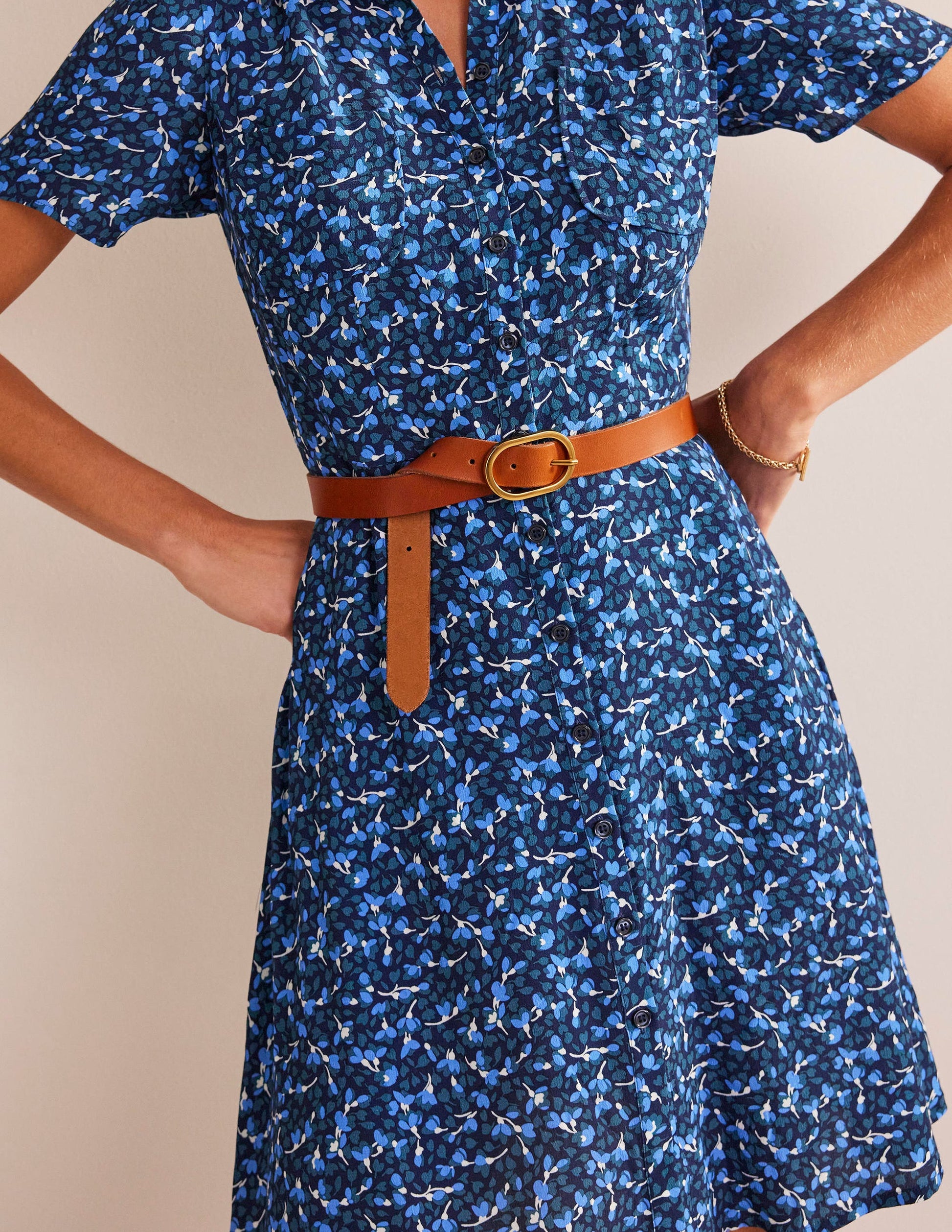 Classic Leather Belt-Tan-2