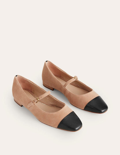Penelope Mary Jane Flat-Latte Suede-3