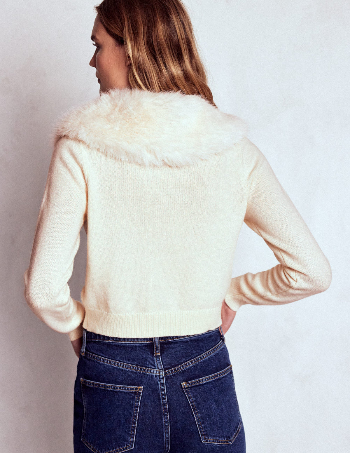 Fur Collar Cropped Cardigan-Warm Ivory - Image 3