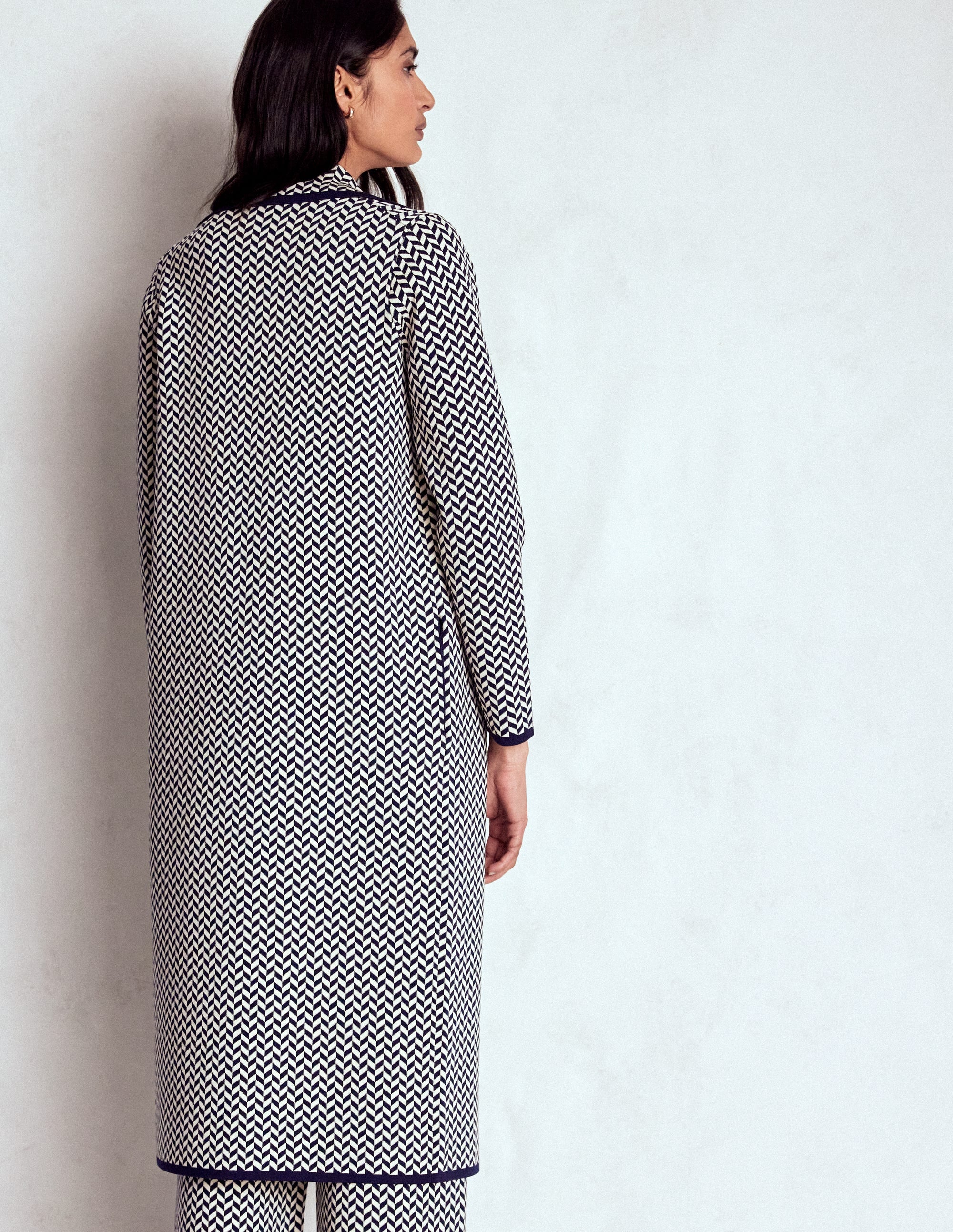 Jacquard Coatigan-Navy/ Ivory Dogtooth - Image 3