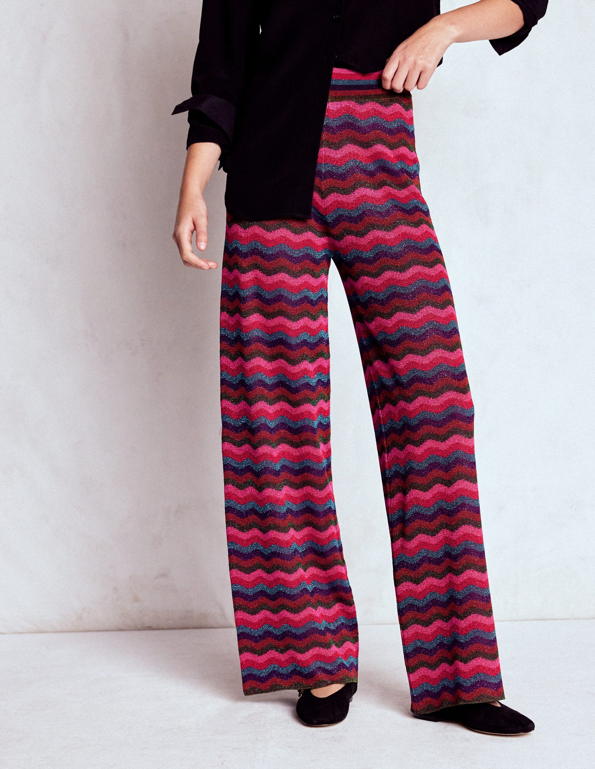 Jacquard Knitted Trousers-Jewel Toned Metallic Wave-4