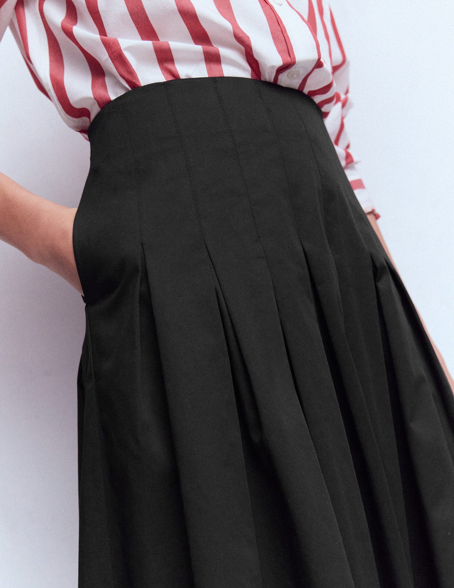 Valentina Sateen Skirt-Black