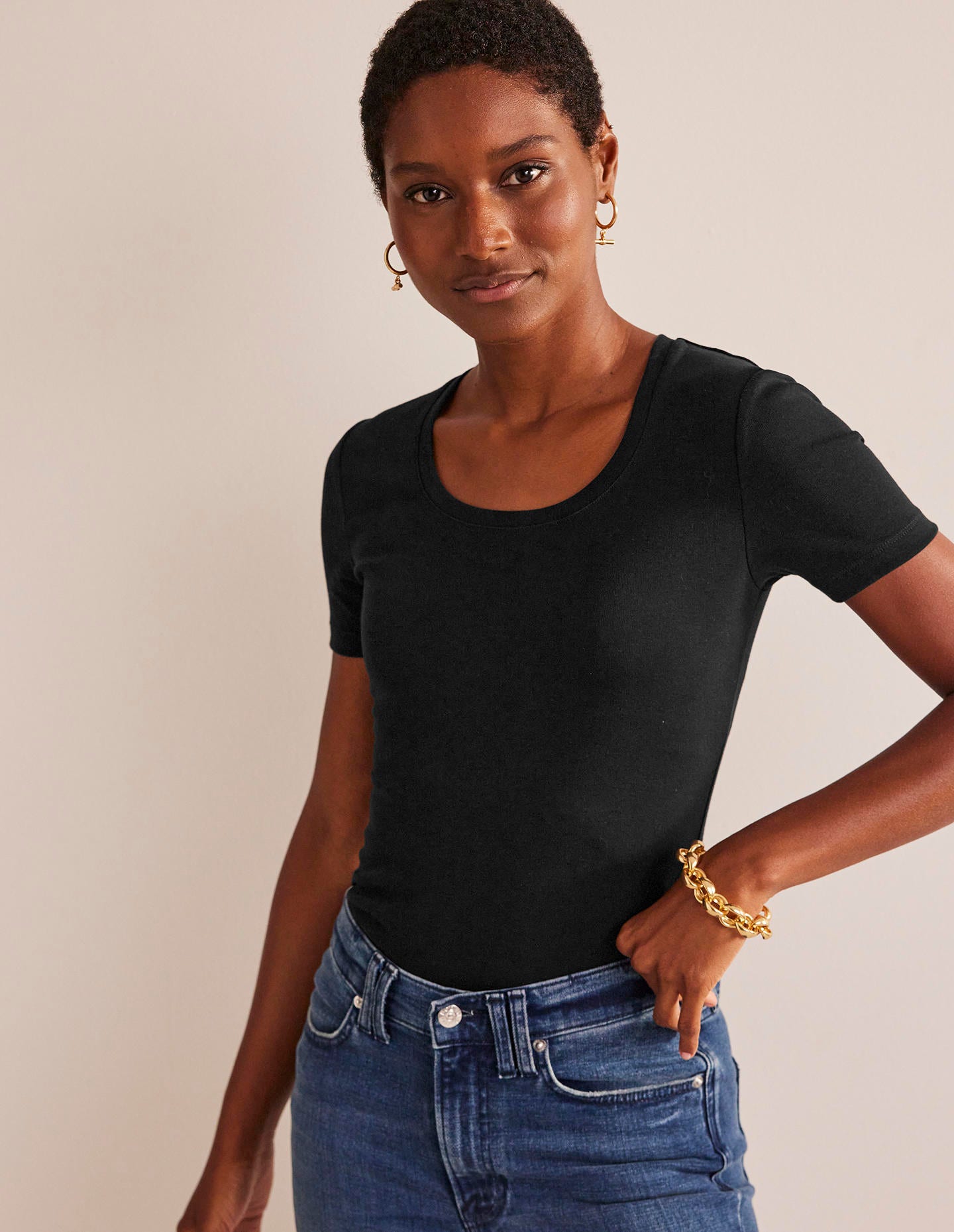 Essential Jersey T-Shirt-Black-1