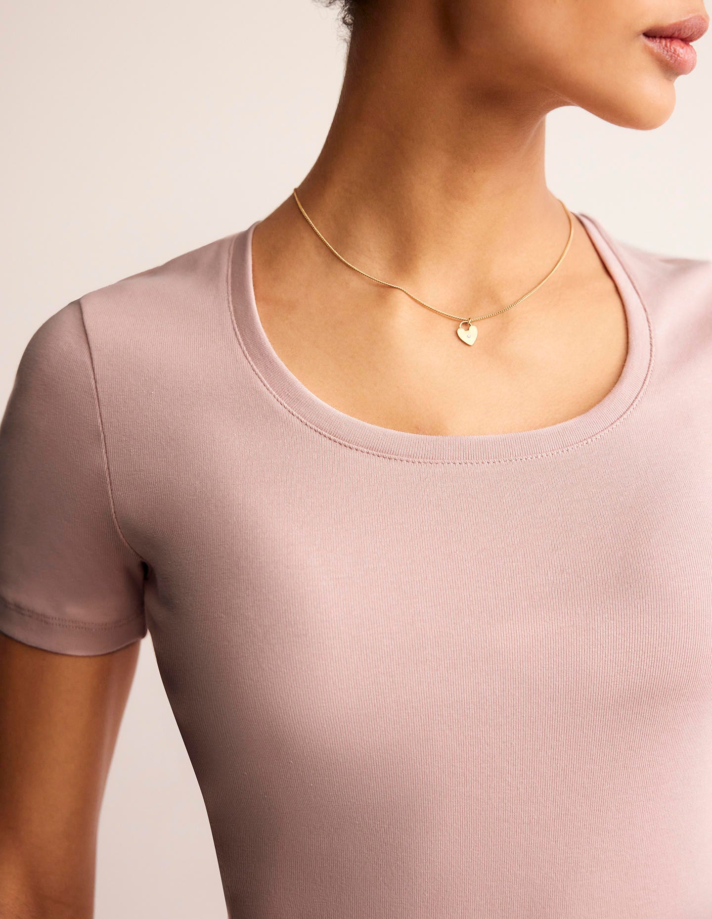 Essential Jersey T-Shirt-Milkshake-3