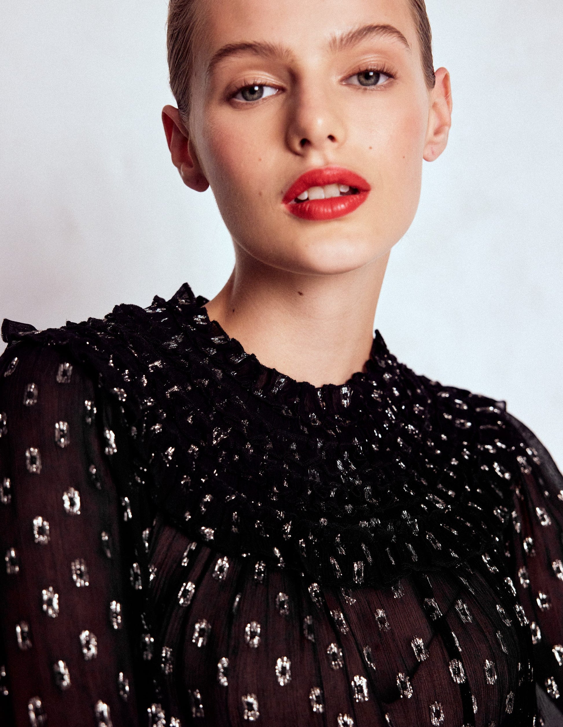 Metallic Ruffle Collar Top-Black, Lurex Clip-2