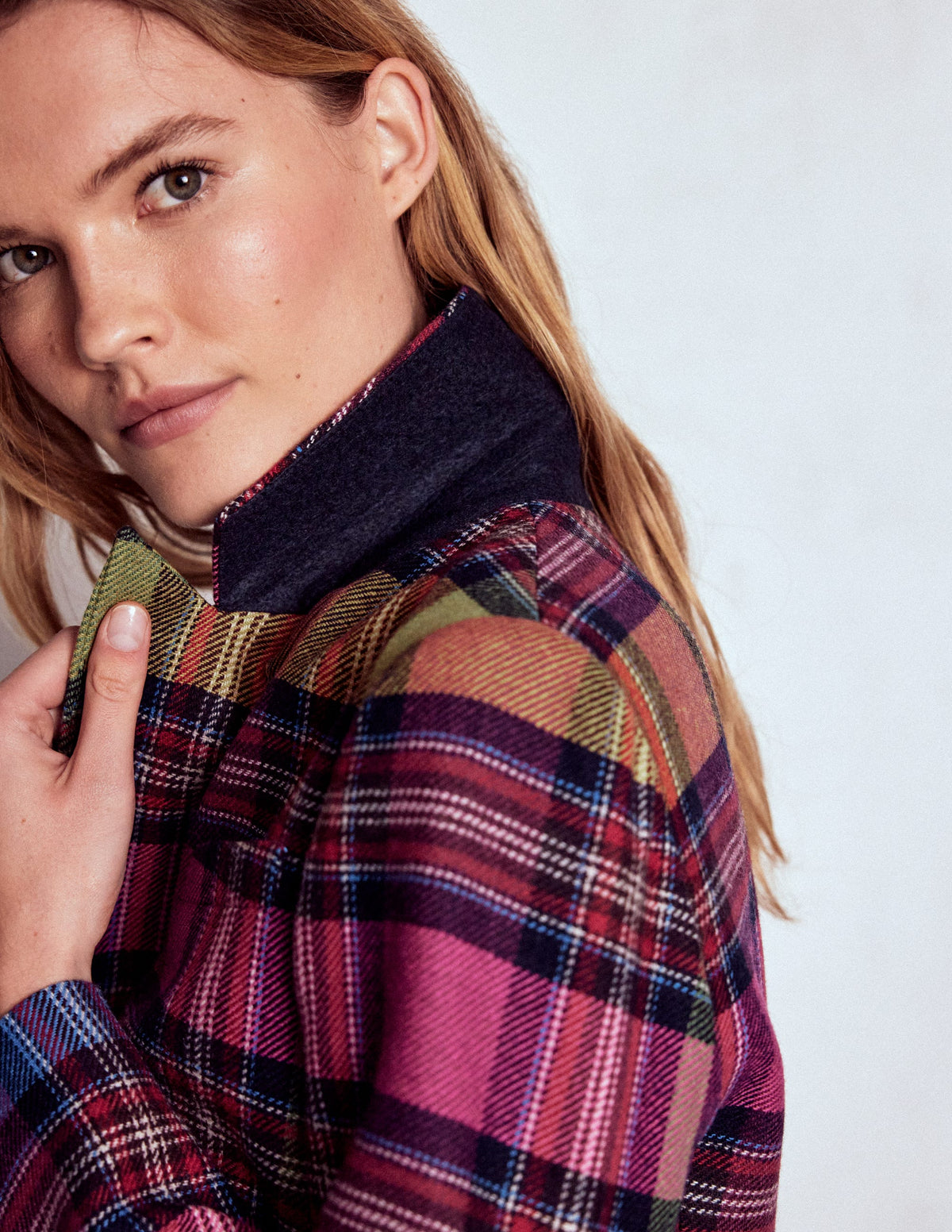 Chaqueta Blazer A Cuadros ONLY Onlmika Check OTW Para Mujer - Pack De 1, Estilo Otoño, Moderna Y Versátil