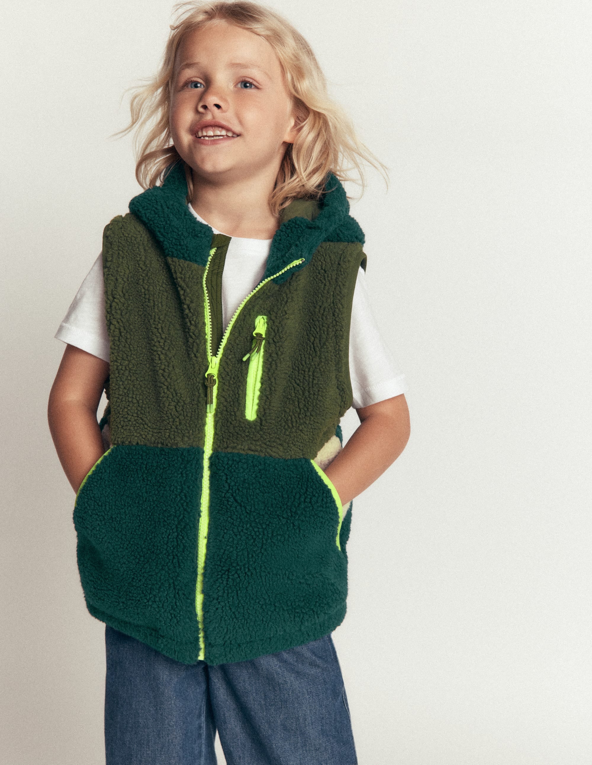 2-in-1 Borg Mix Panel Jacket-Khaki - Image 4