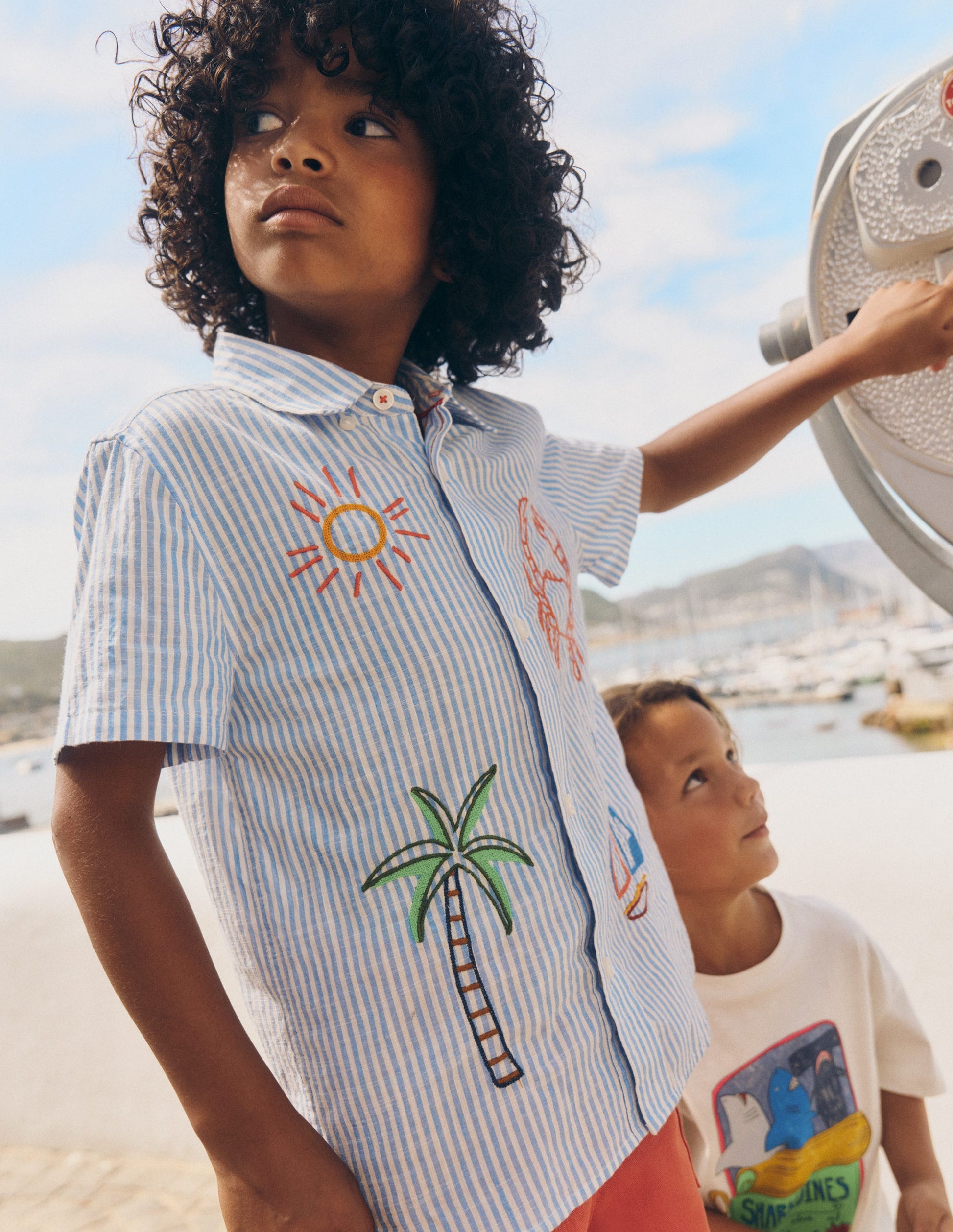 Embroidered Short Sleeve Shirt-Sea Side Embroidery-1