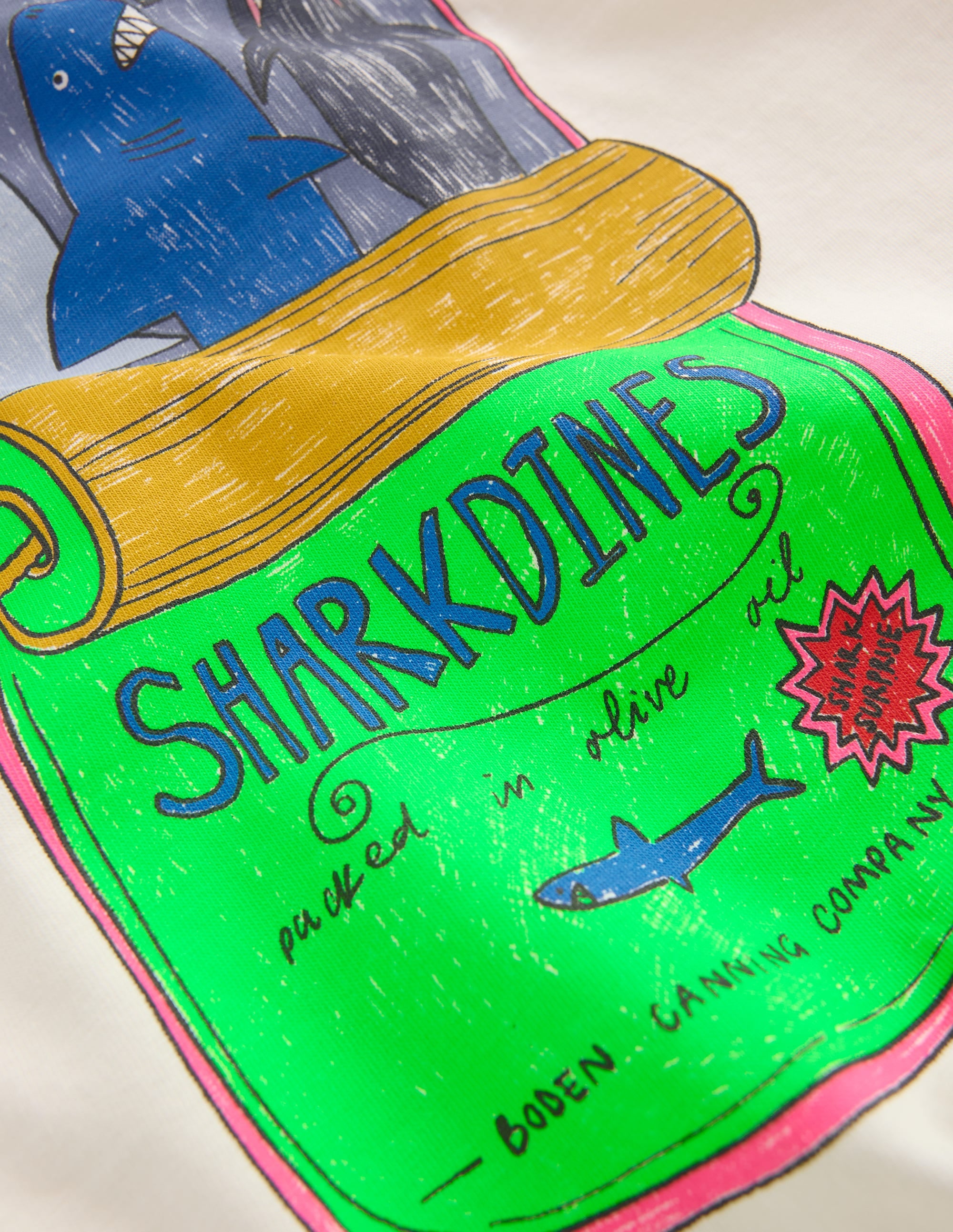 Relaxed Graphic T-shirt-Parchament Sardine Can - Image 3