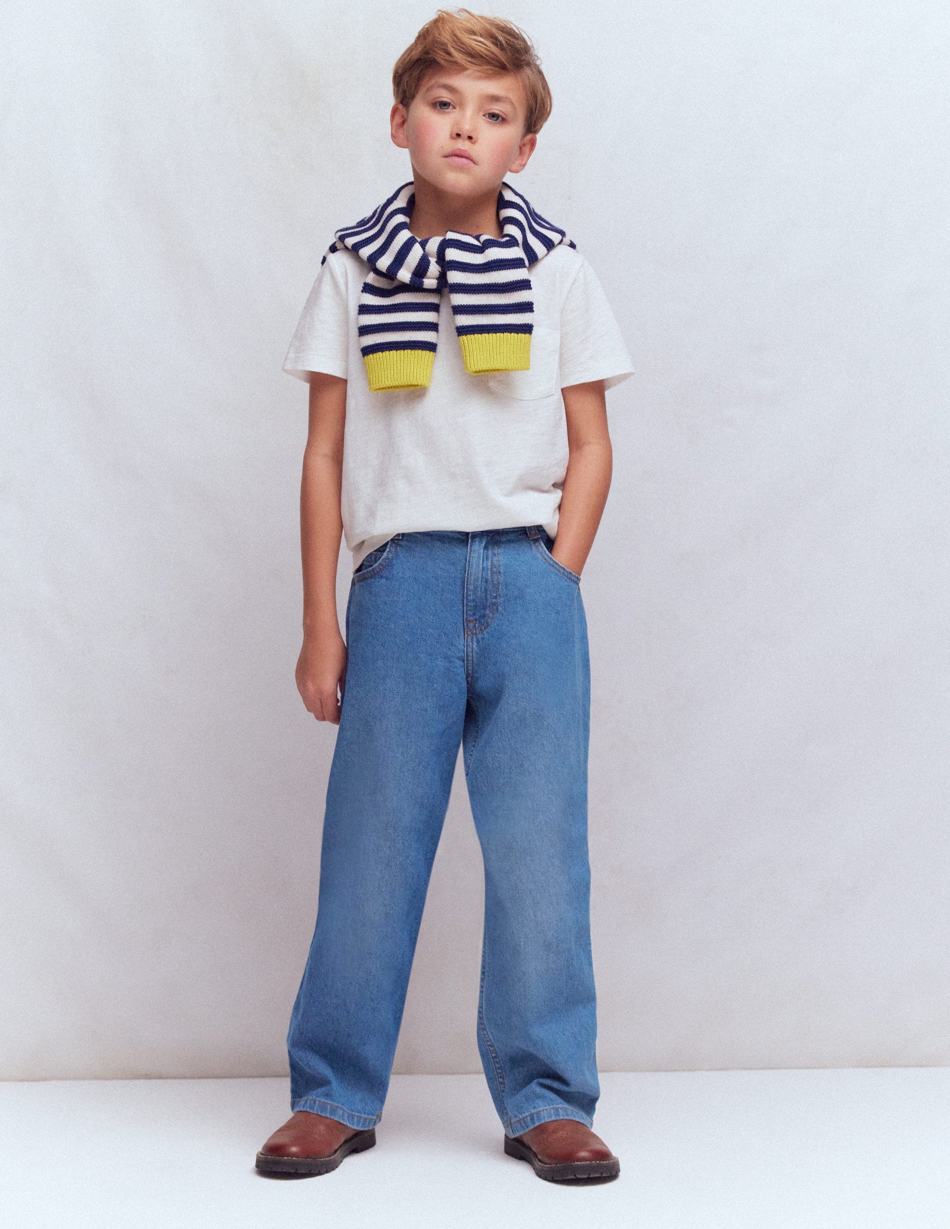 Relaxed Straight Jeans-Mid Wash-1