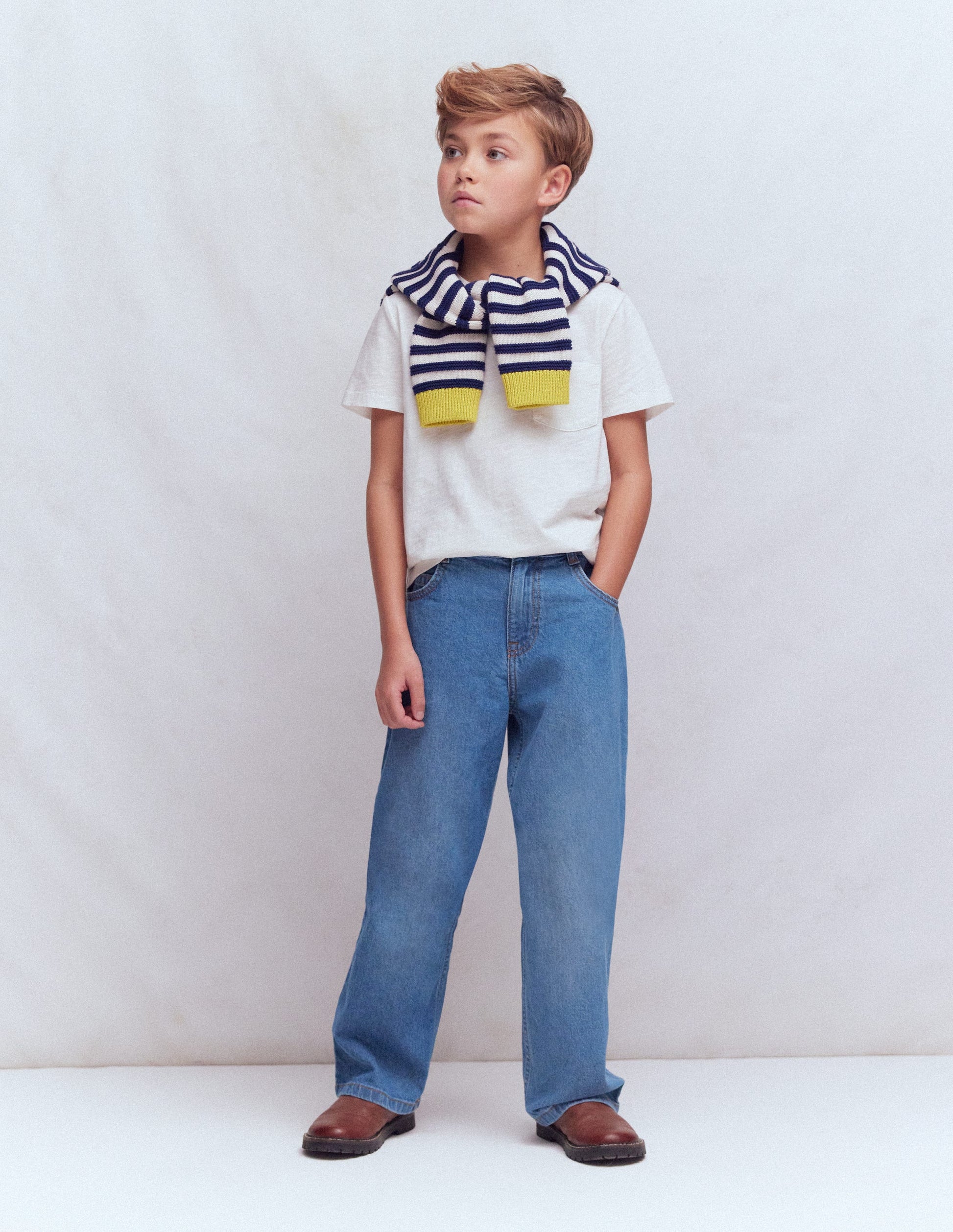 Relaxed Straight Jeans-Mid Wash-4