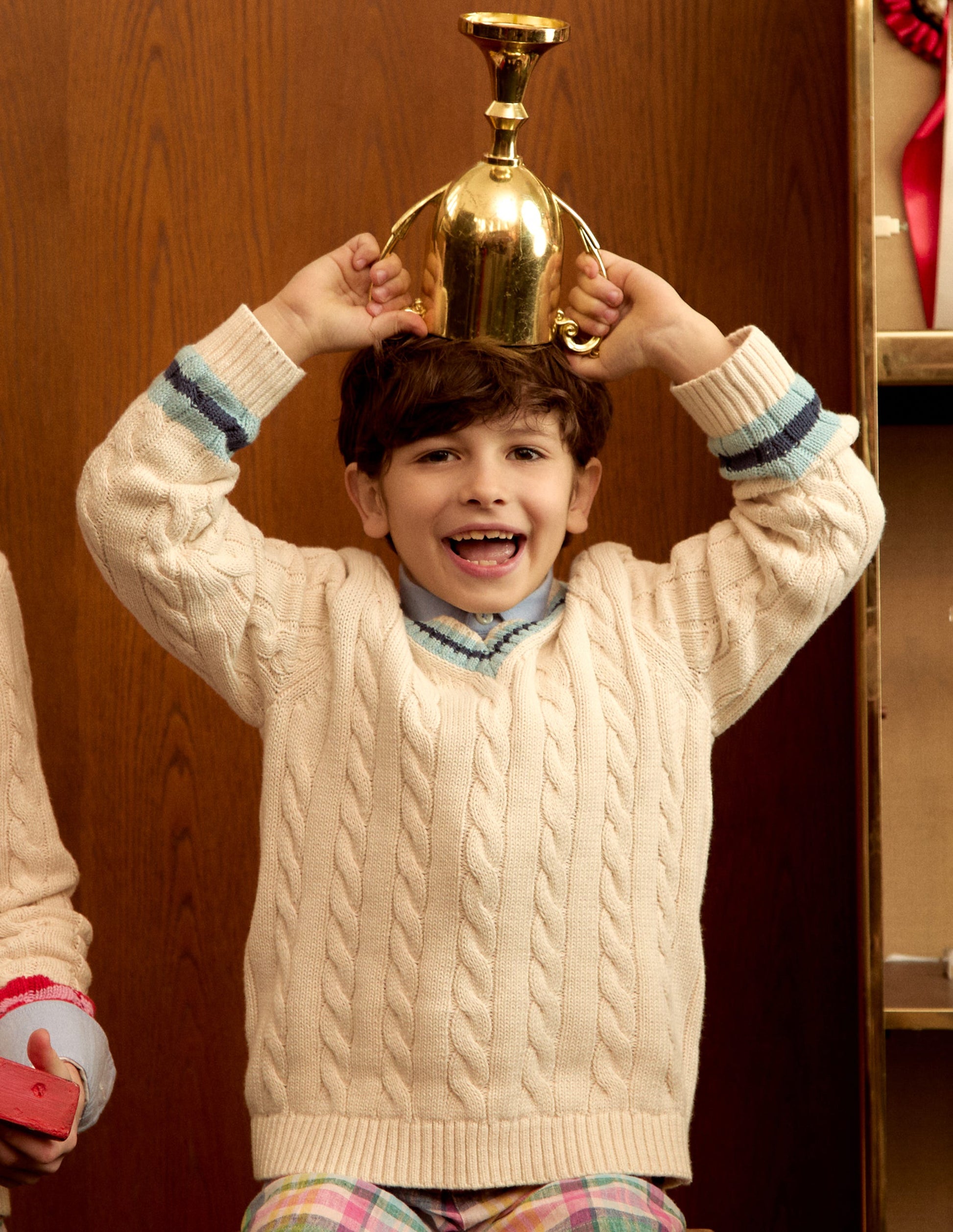 V-neck Cable Sweater-Ivory-1