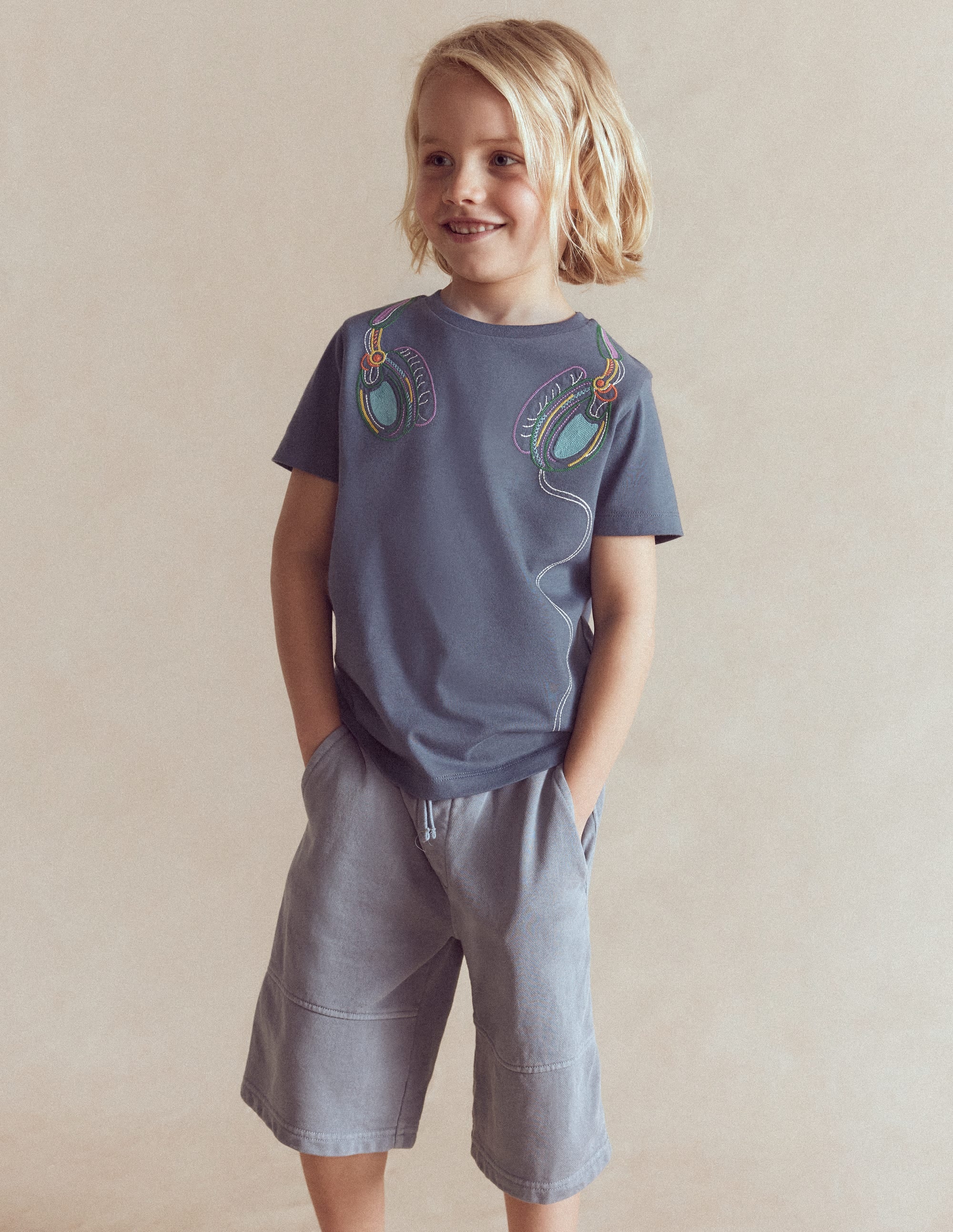Linear Stitch T-shirt-Vintage Indigo Headphones - Image 1