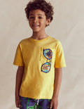 Short Sleeve Badge T-shirt-Sundress Holiday Sunglasses