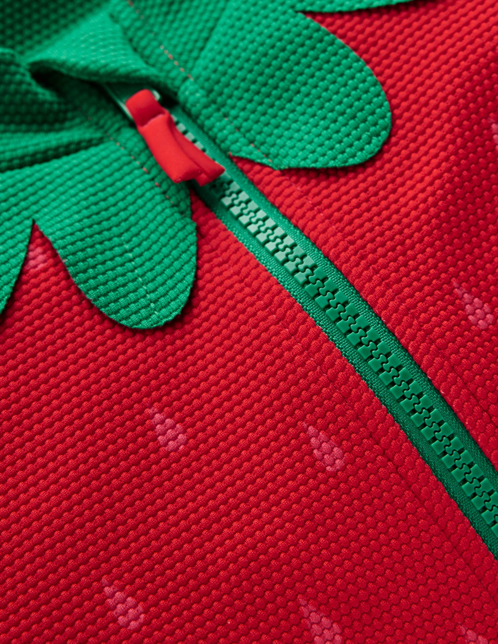 Short-sleeved Swimsuit-Poppy Red Strawberry-3