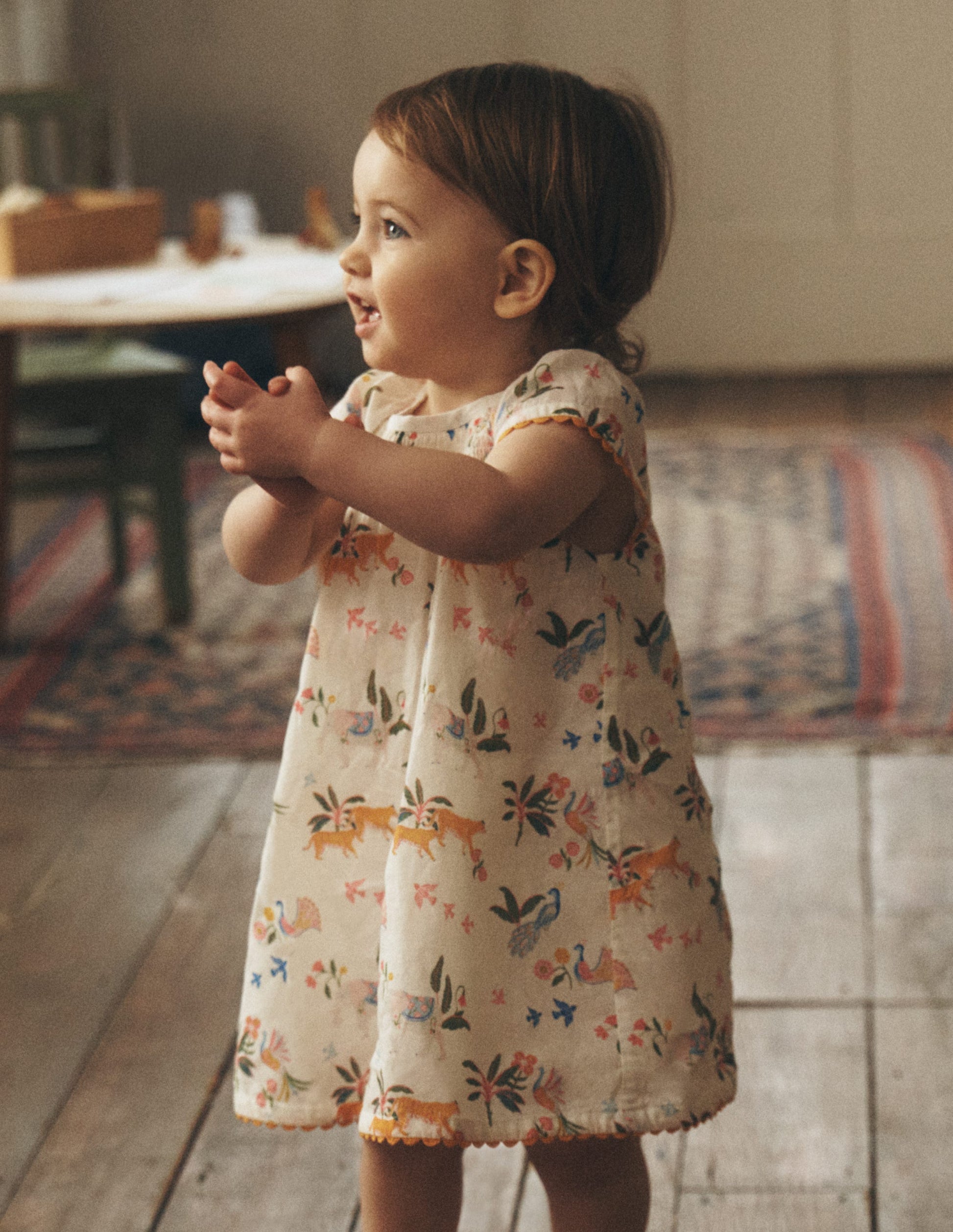 Boden Baby Floaty Shirred Dress in White | Size 2-3 Years Boden Baby Floaty Shirred Dress in White | Size 2-3 Years