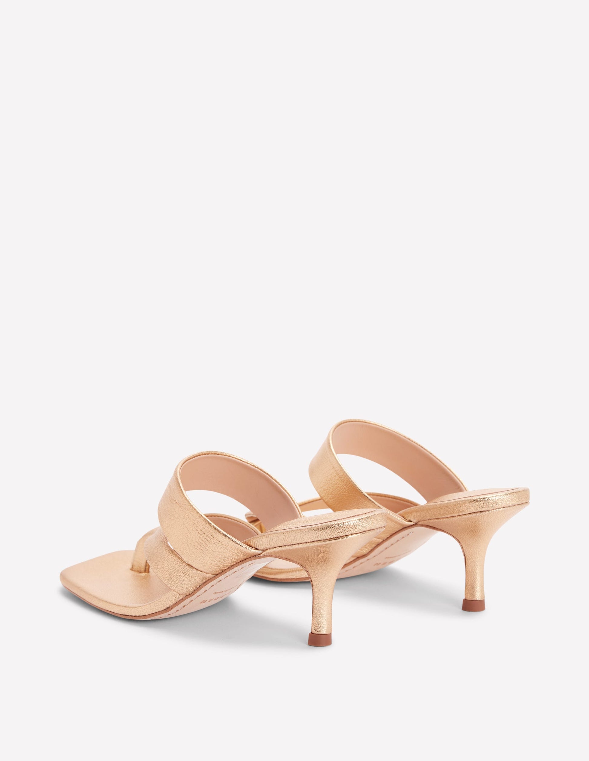 Toe Post Kitten Heels-Gold-5