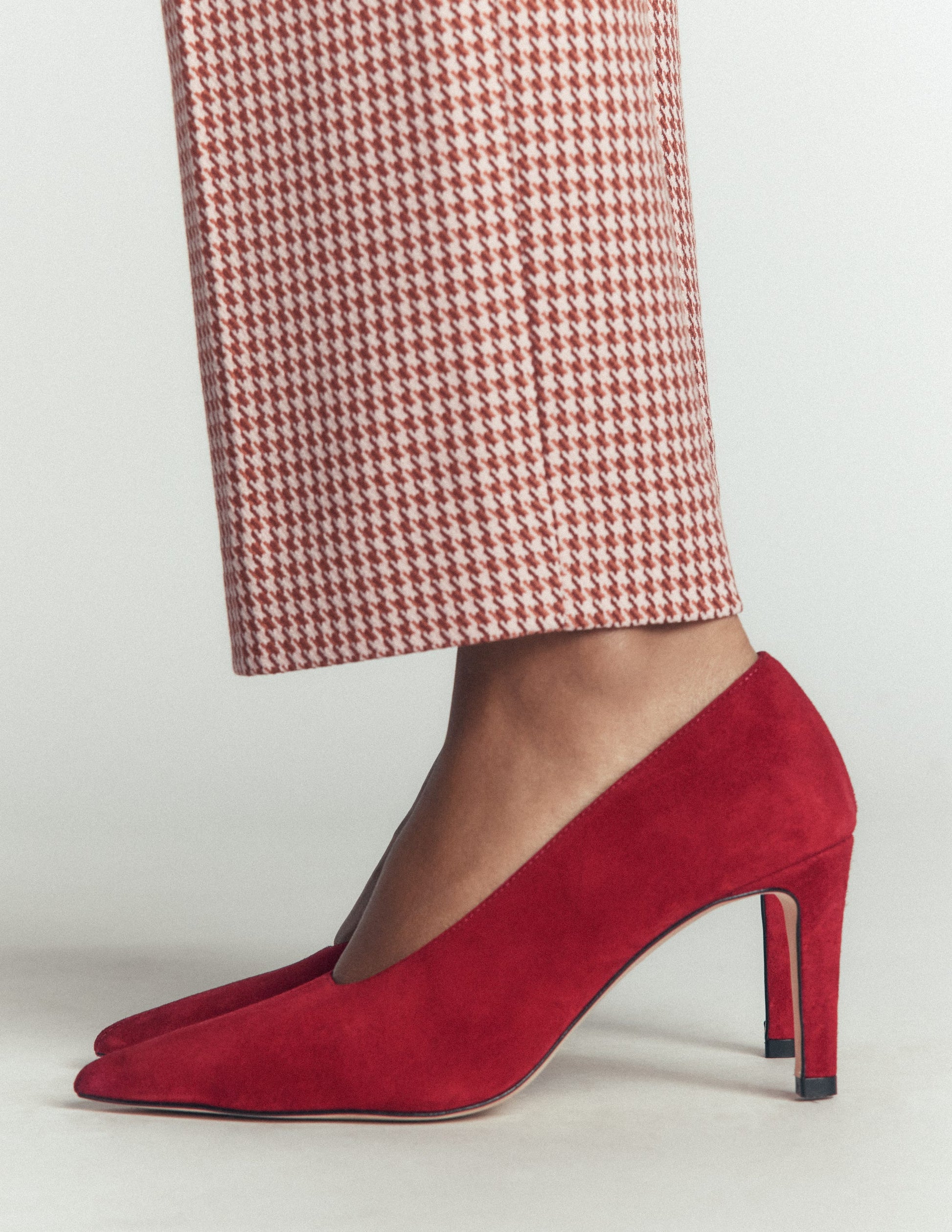 Pointed Court Shoes-Oxblood-2