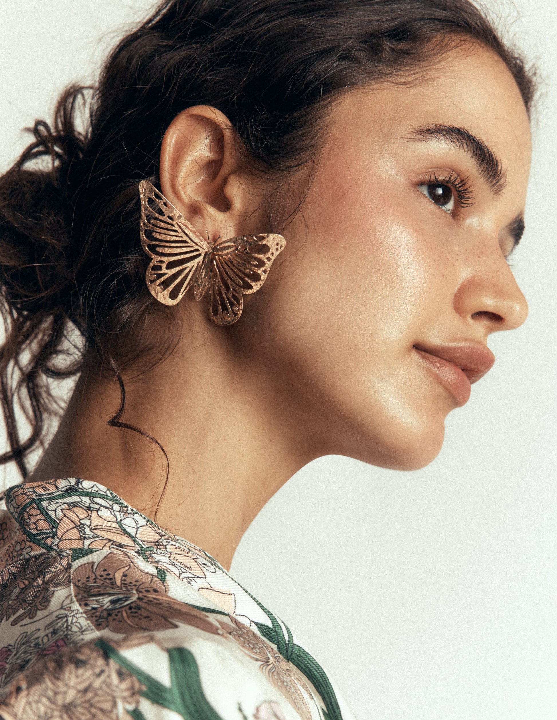 Statement Hammered Studs-Butterfly-2