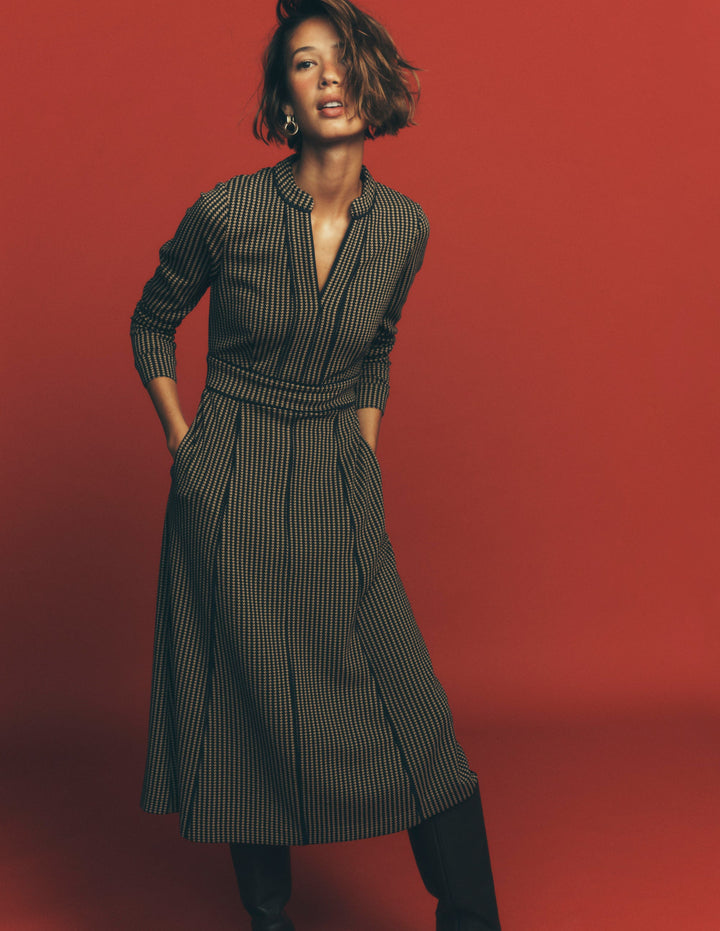 Alex Ponte Contrast Midi Dress-Navy/Camel Texture