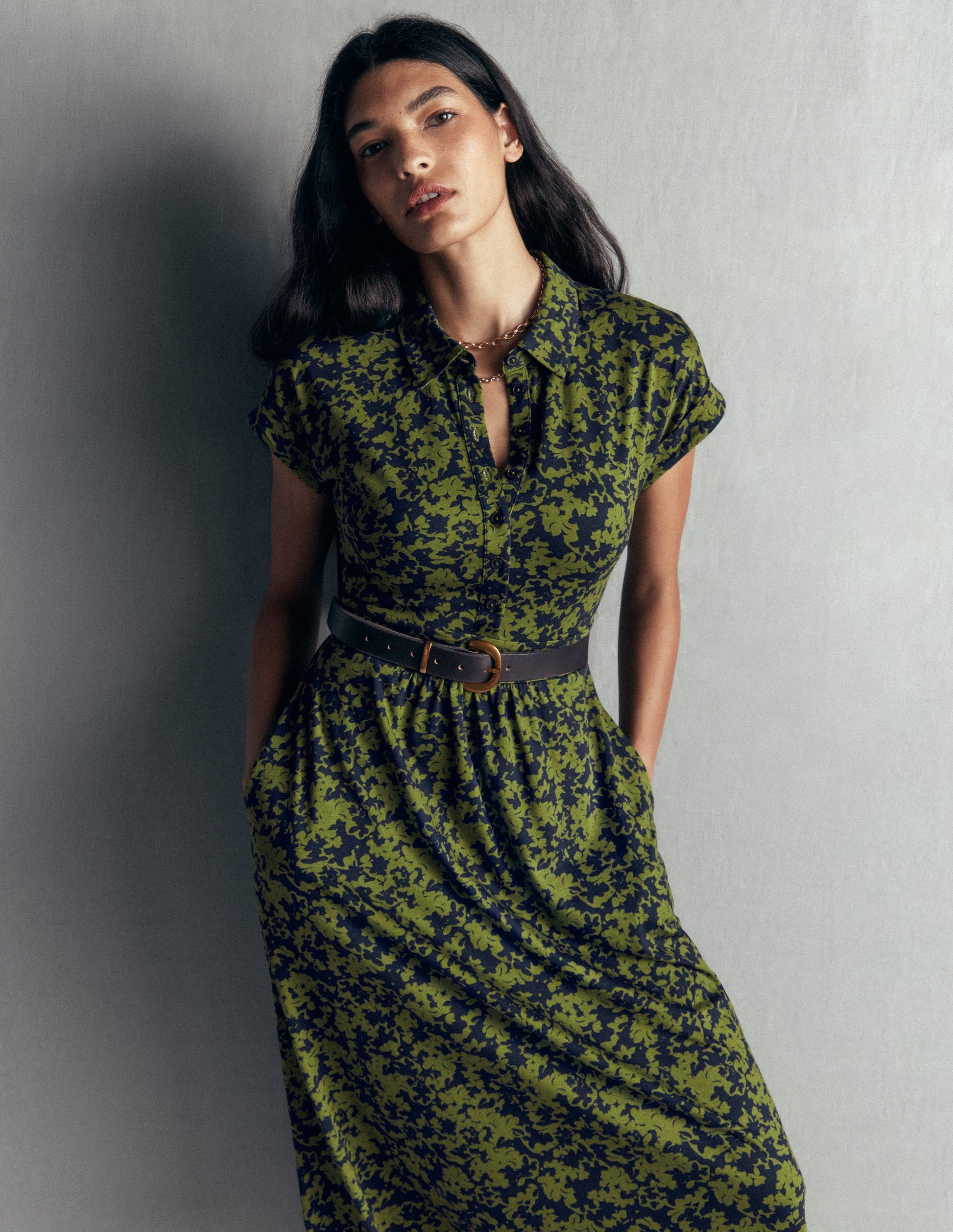 Fae Jersey Shirt Dress-Forest Green, Sprayed Leaf-2