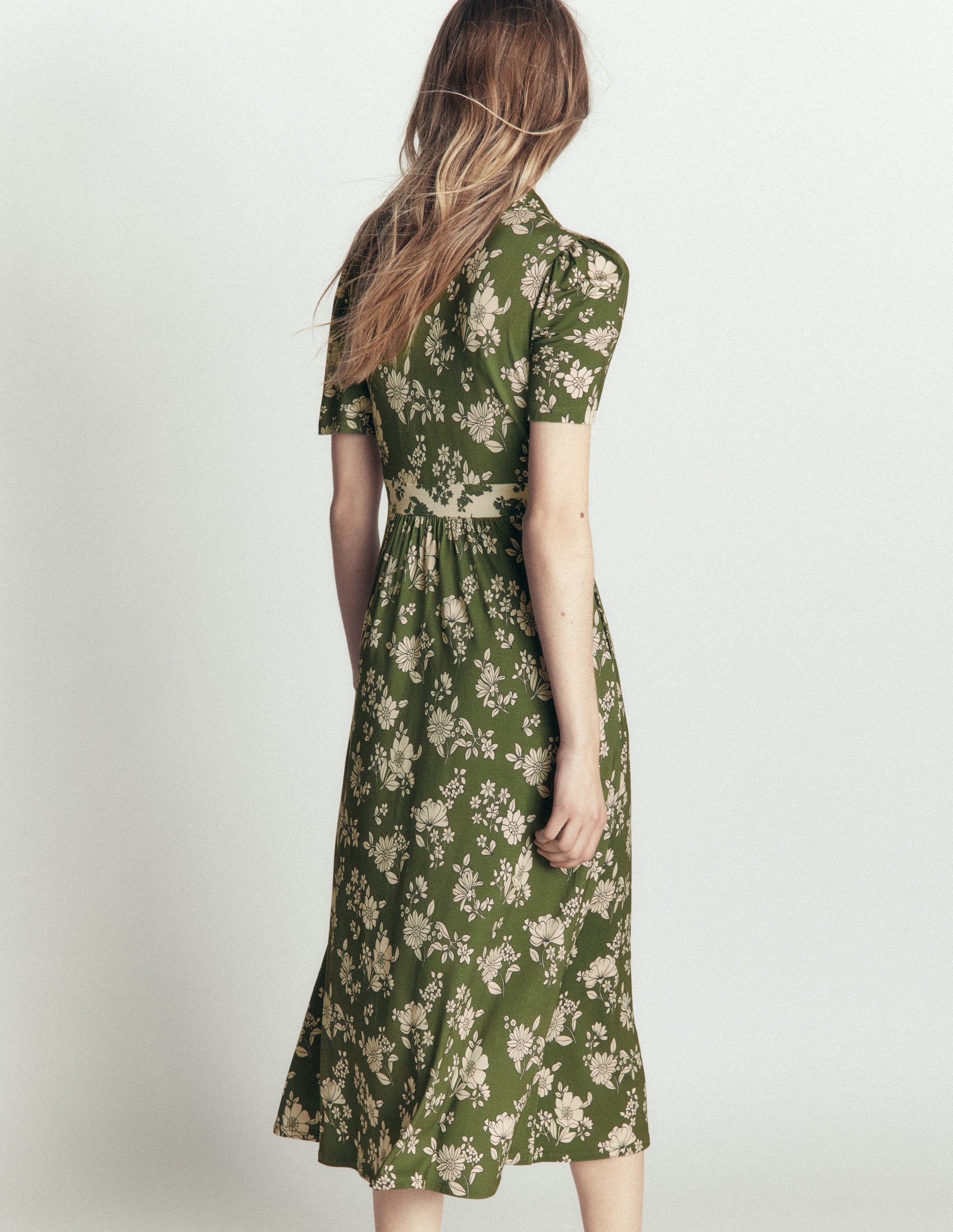 jersey dress midi Boden Women's Heidi Tea in Green Size Large by Quince Extravagant Floral Lace Illusion Color:Black Red Flower menu:designer/amsale