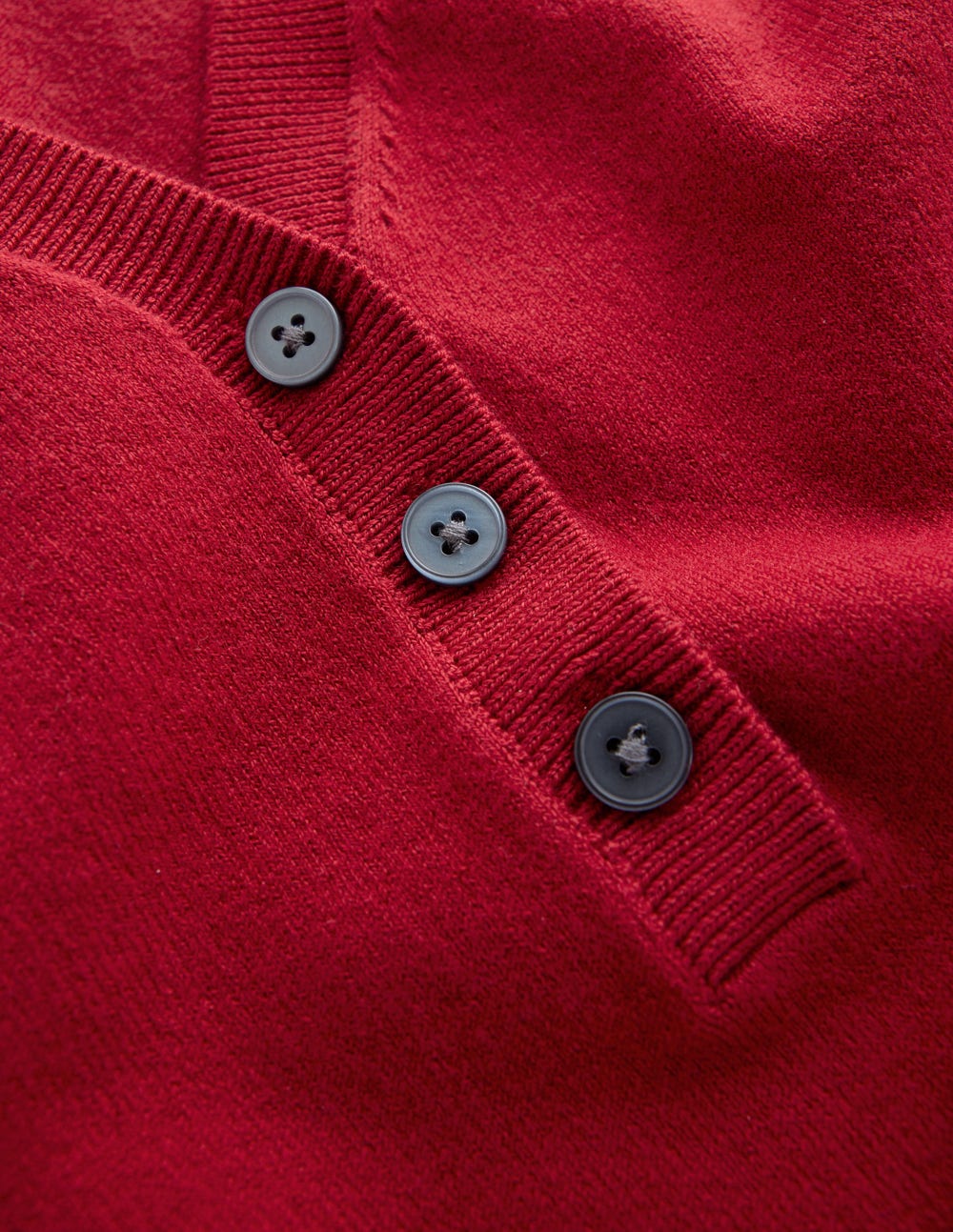 Camilla Cotton V-neck T-shirt-Crimson Red-5
