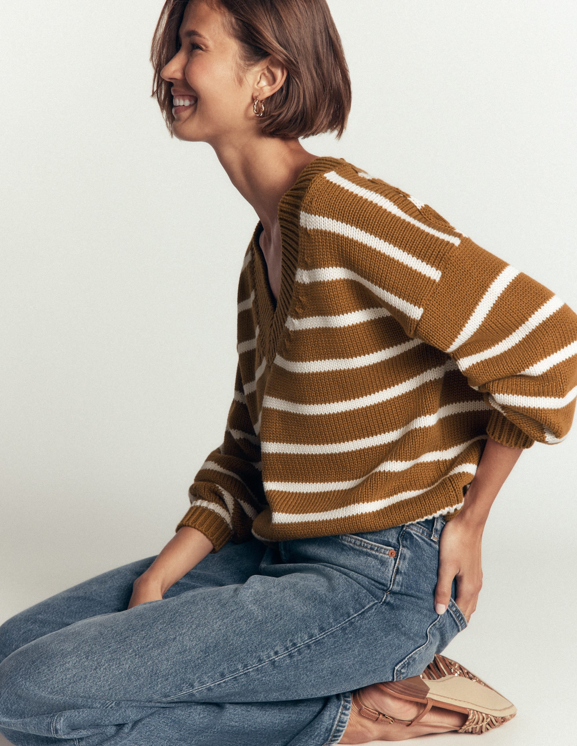Lucy Cotton V-neck Sweater-Gingerbread, Ivory - Image 5