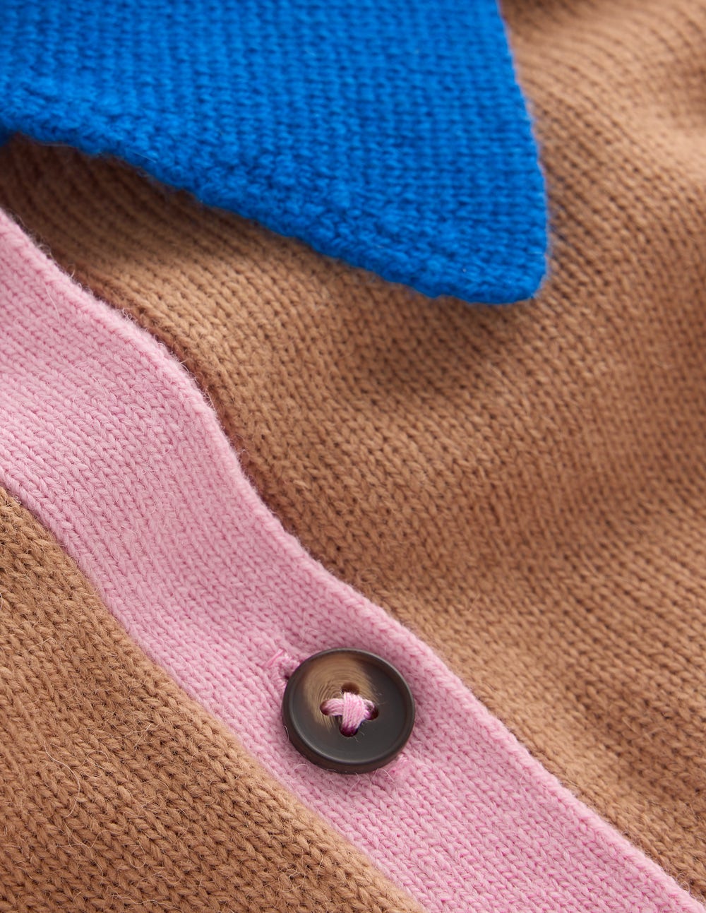 Ariadne Alpaca Blend Cardigan-Camel Melange, Colour Block - Image 6