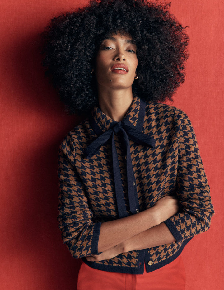 Elizabeth Bow Knitted Jacket-Camel, Dogstooth