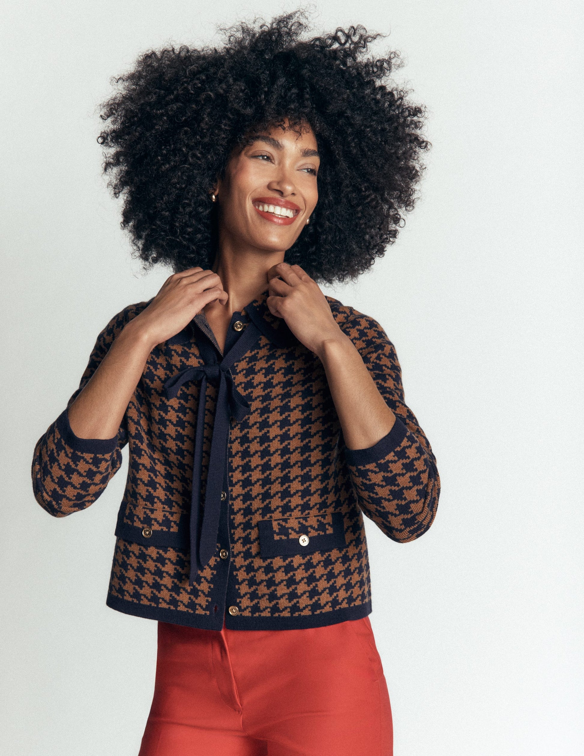 Elizabeth Bow Knitted Jacket-Camel, Dogstooth-4