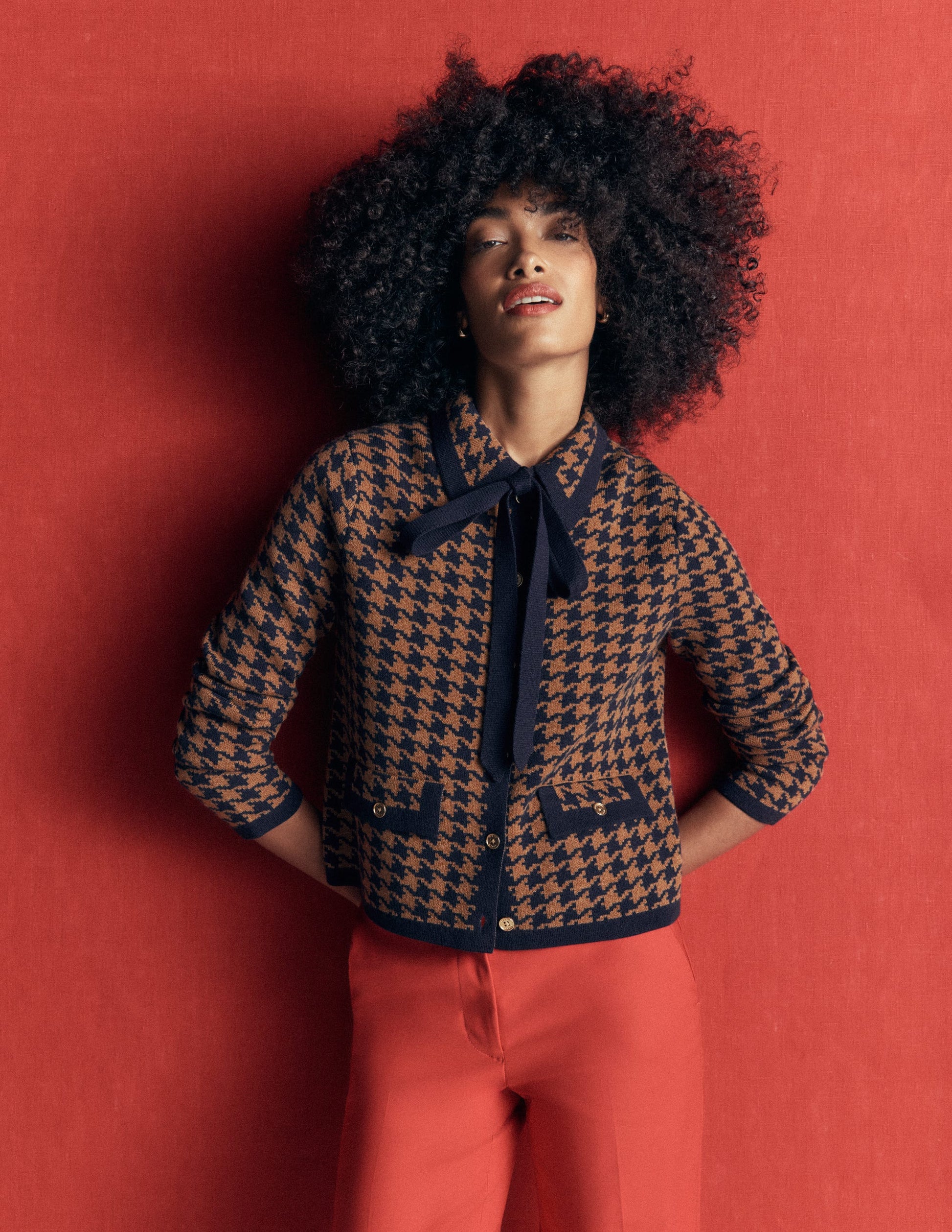 Elizabeth Bow Knitted Jacket-Camel, Dogstooth-5