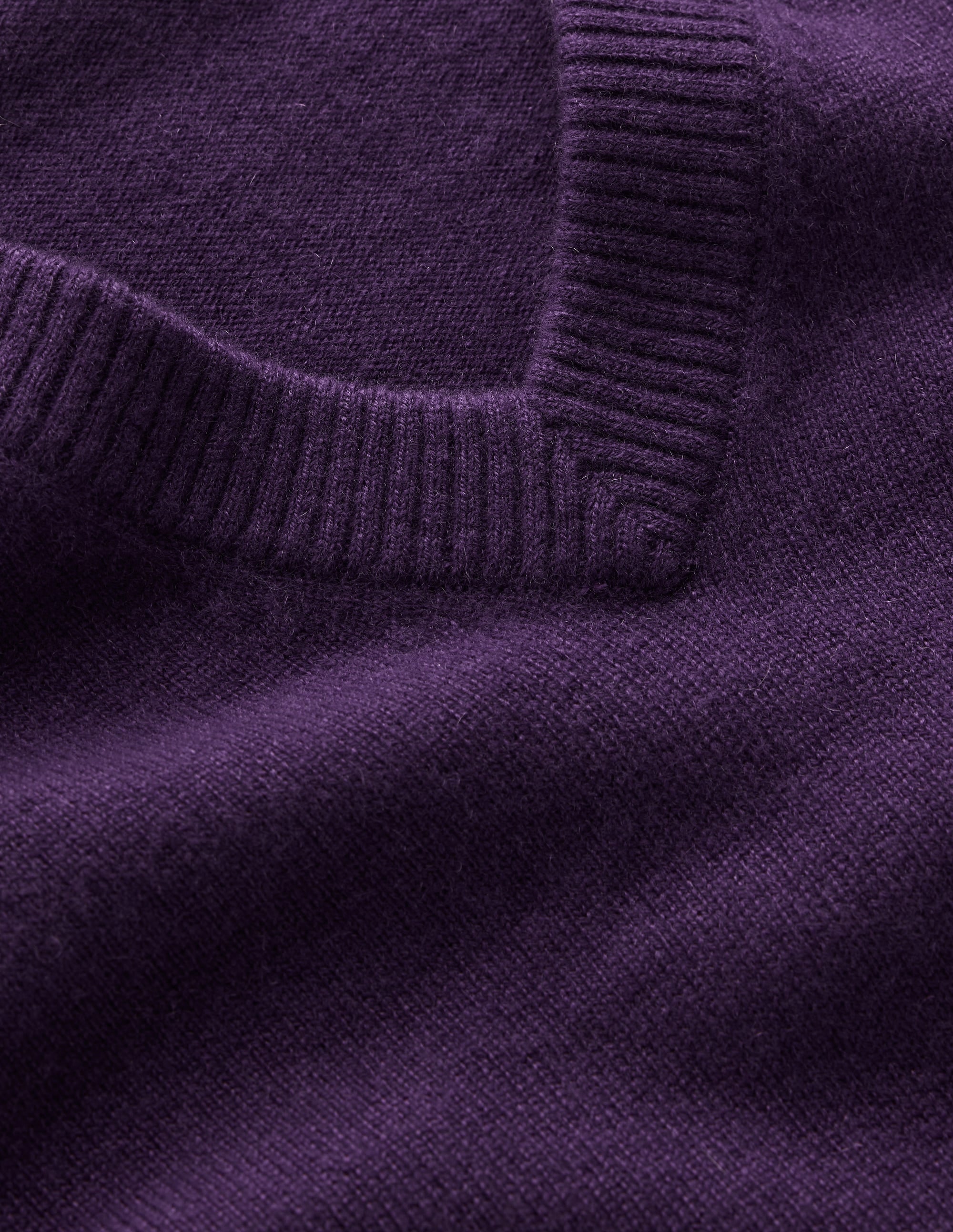 Elsie Cashmere V Neck Sweater-Deep Grape - Image 7