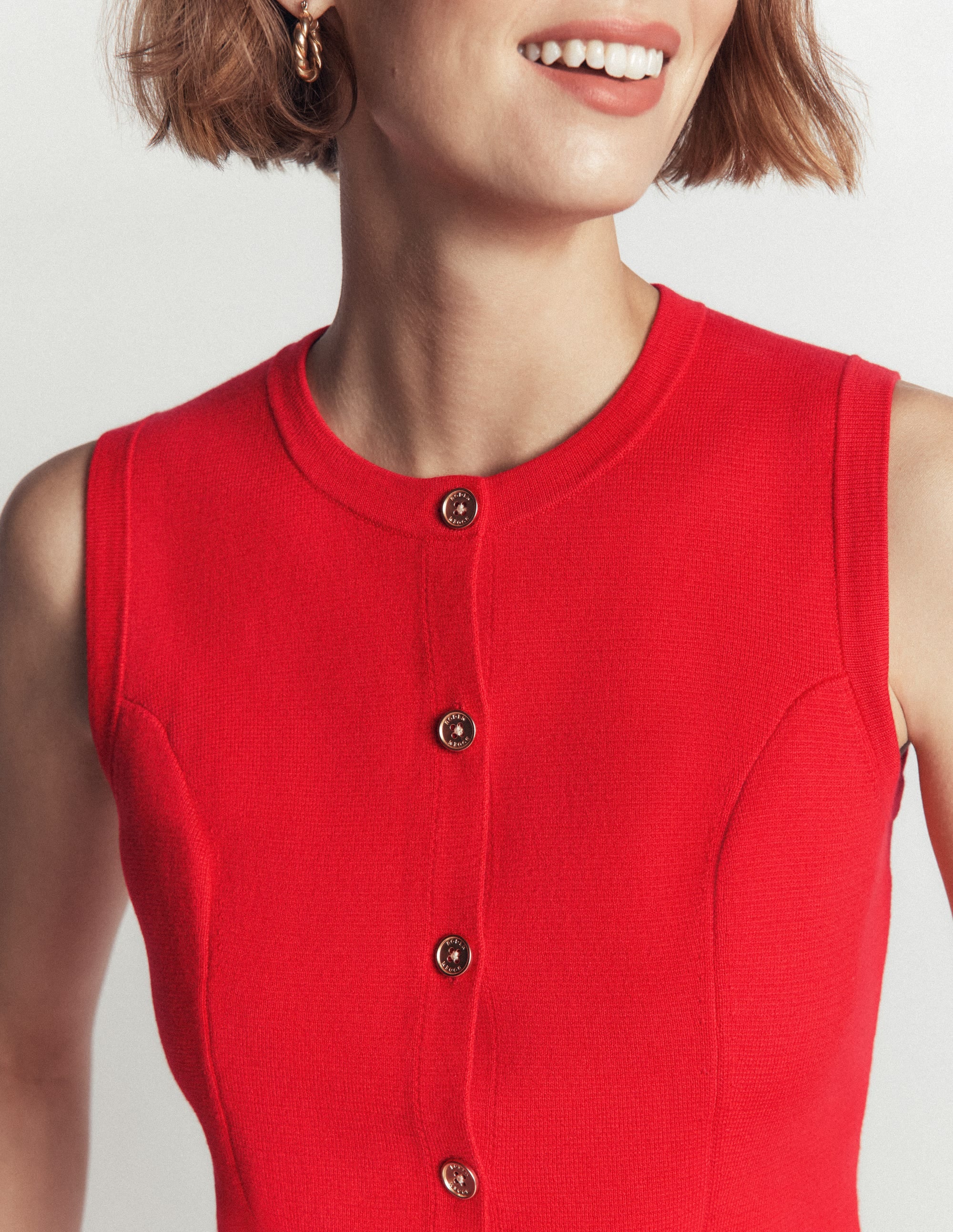 Crew Milano Knit Waistcoat-Poppy Red - Image 3