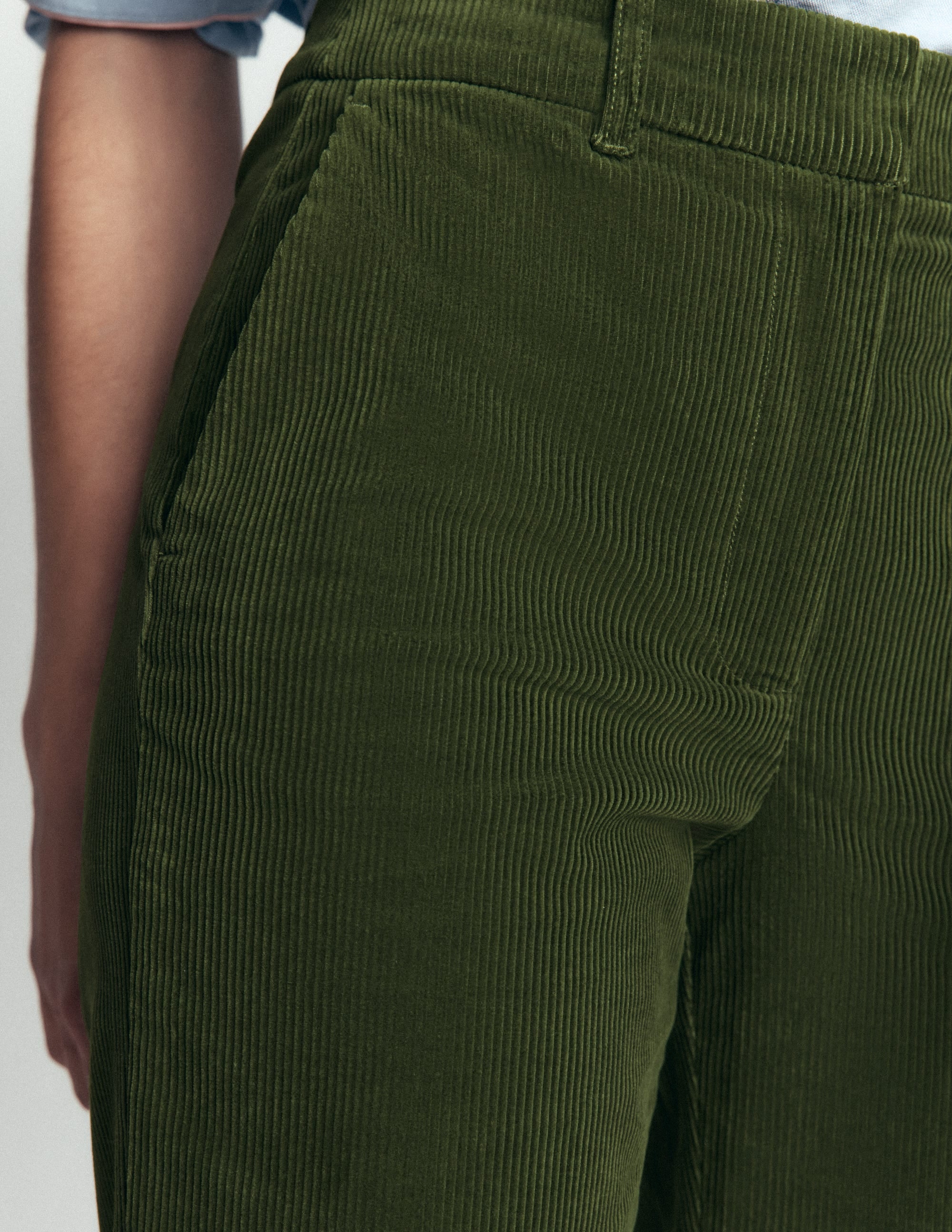 Canonbury Cord Pants-Forest Green - Image 2