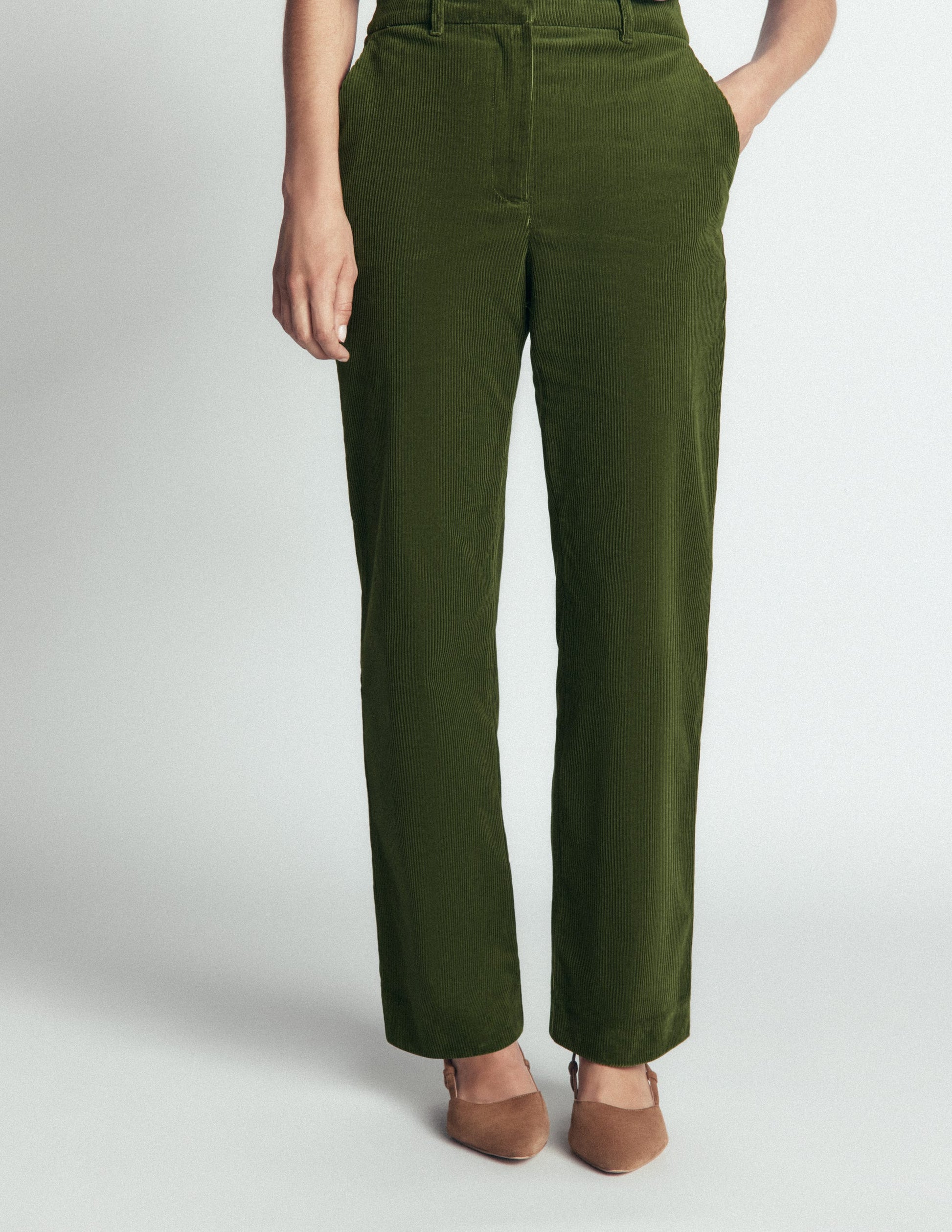 Canonbury Cord Pants-Forest Green-4