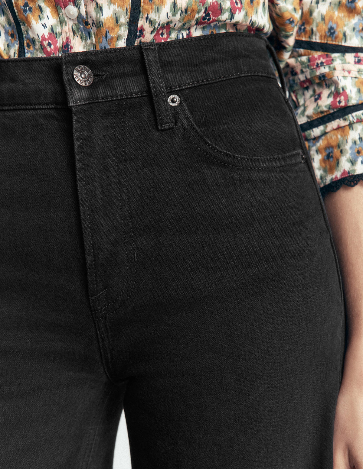 High Rise Wide Leg Jeans-Washed Black - Image 6
