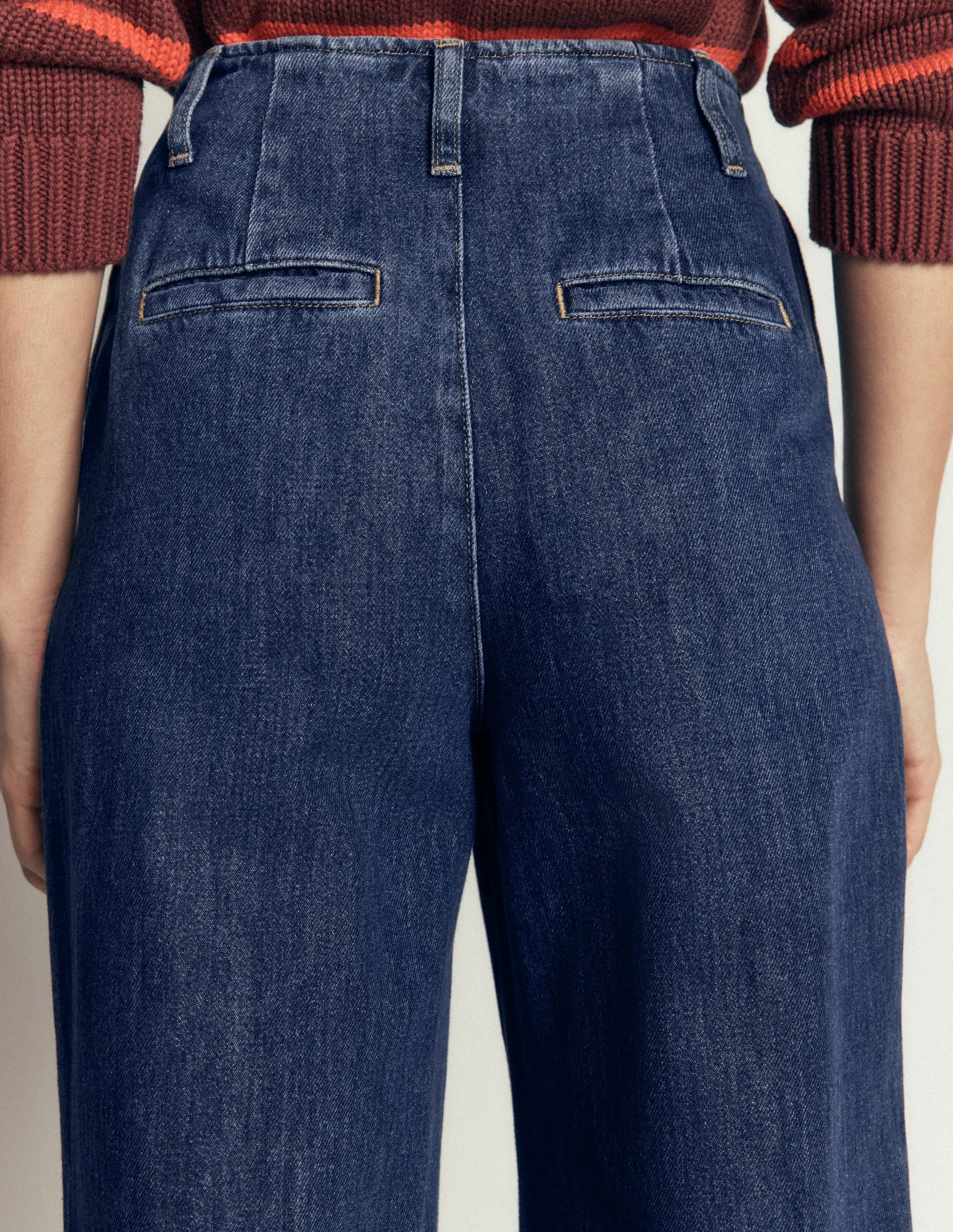 Mayfair Wide Leg Pleat Jeans-Mid Vintage - Image 5