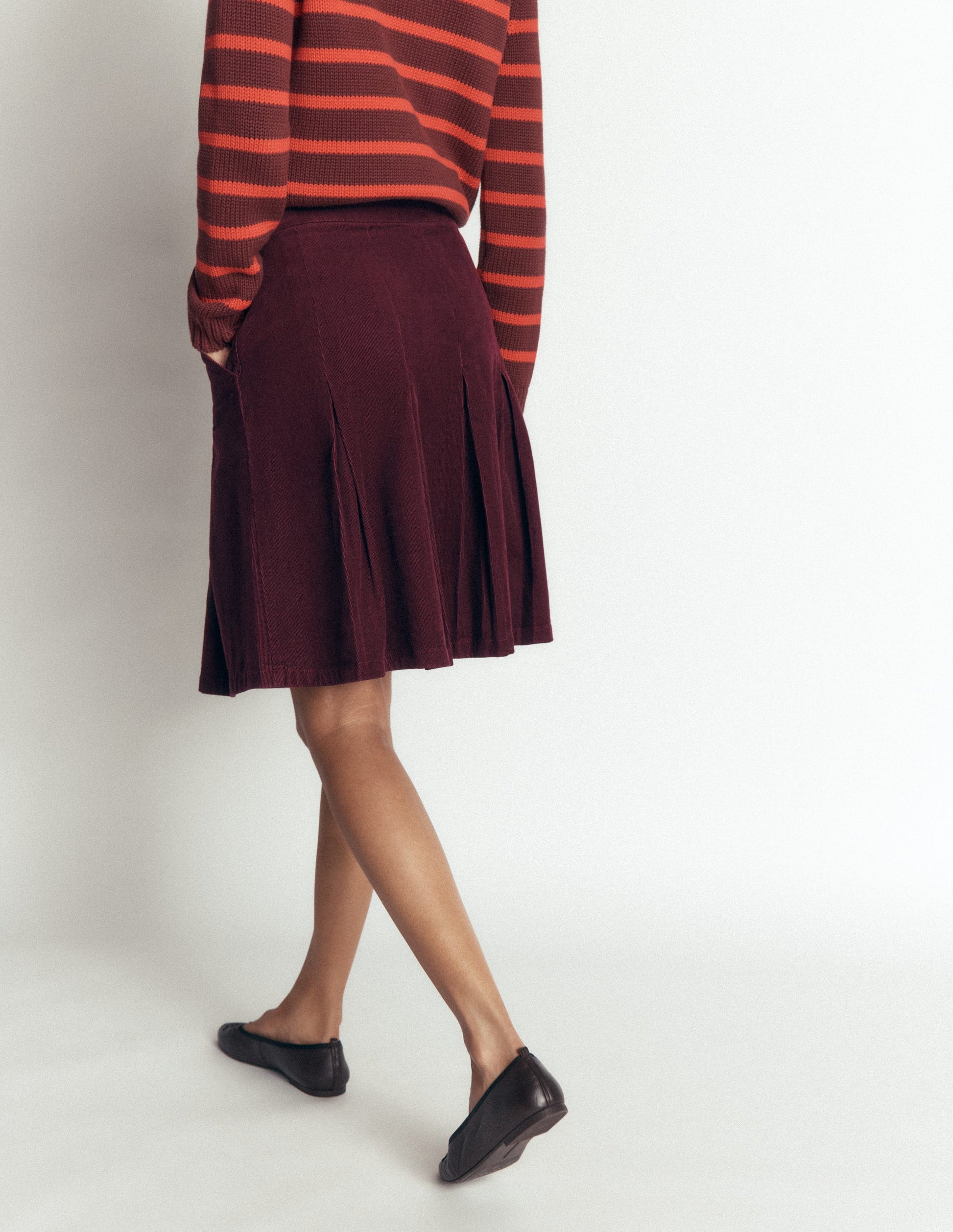 Flippy Cord Skirt-Dark Cherry-3