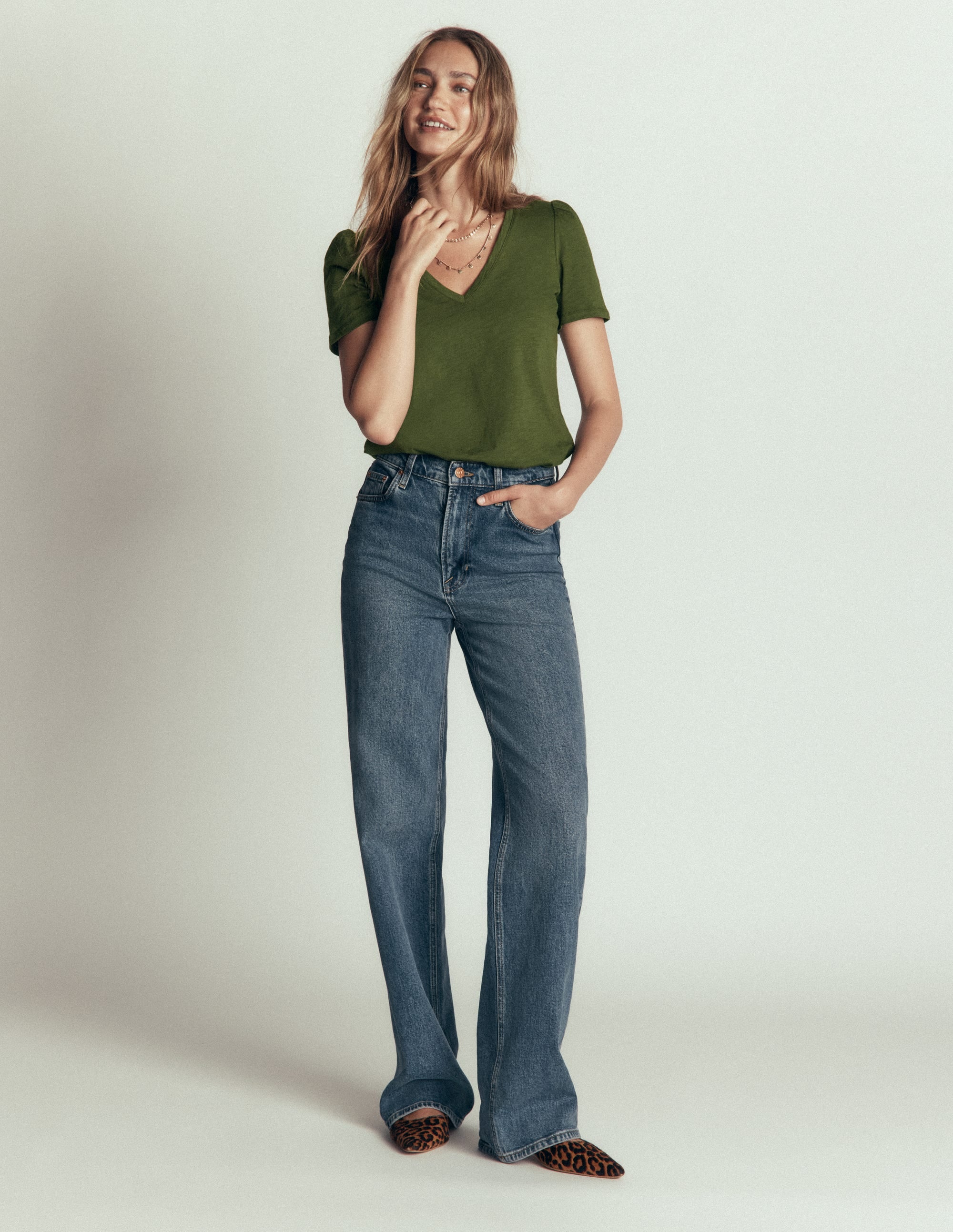 Sophie V - neck Slub T - shirt - Brunswick Green | Boden USA