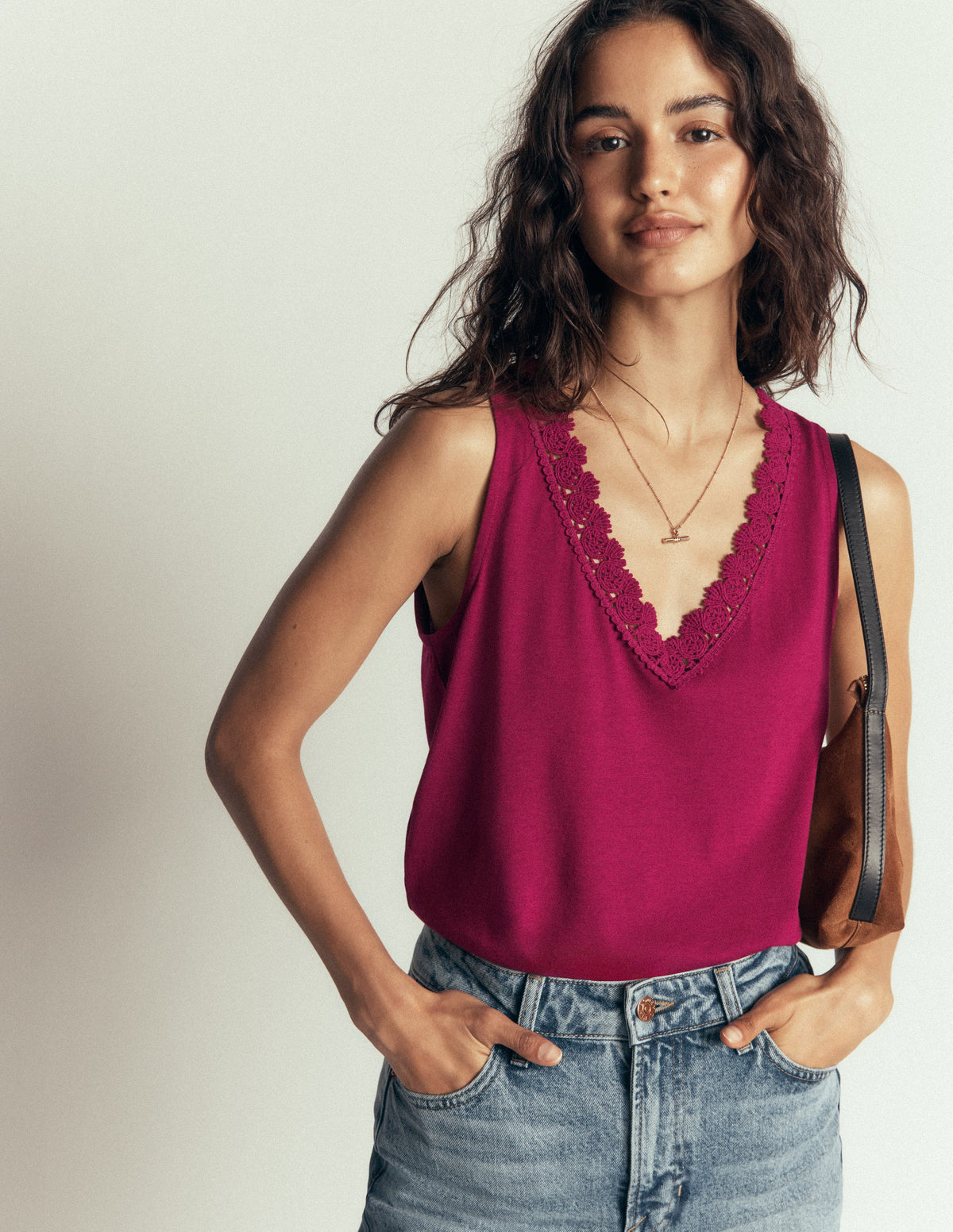 Supersoft V Neck Trim Vest-Beetroot Red - Image 4