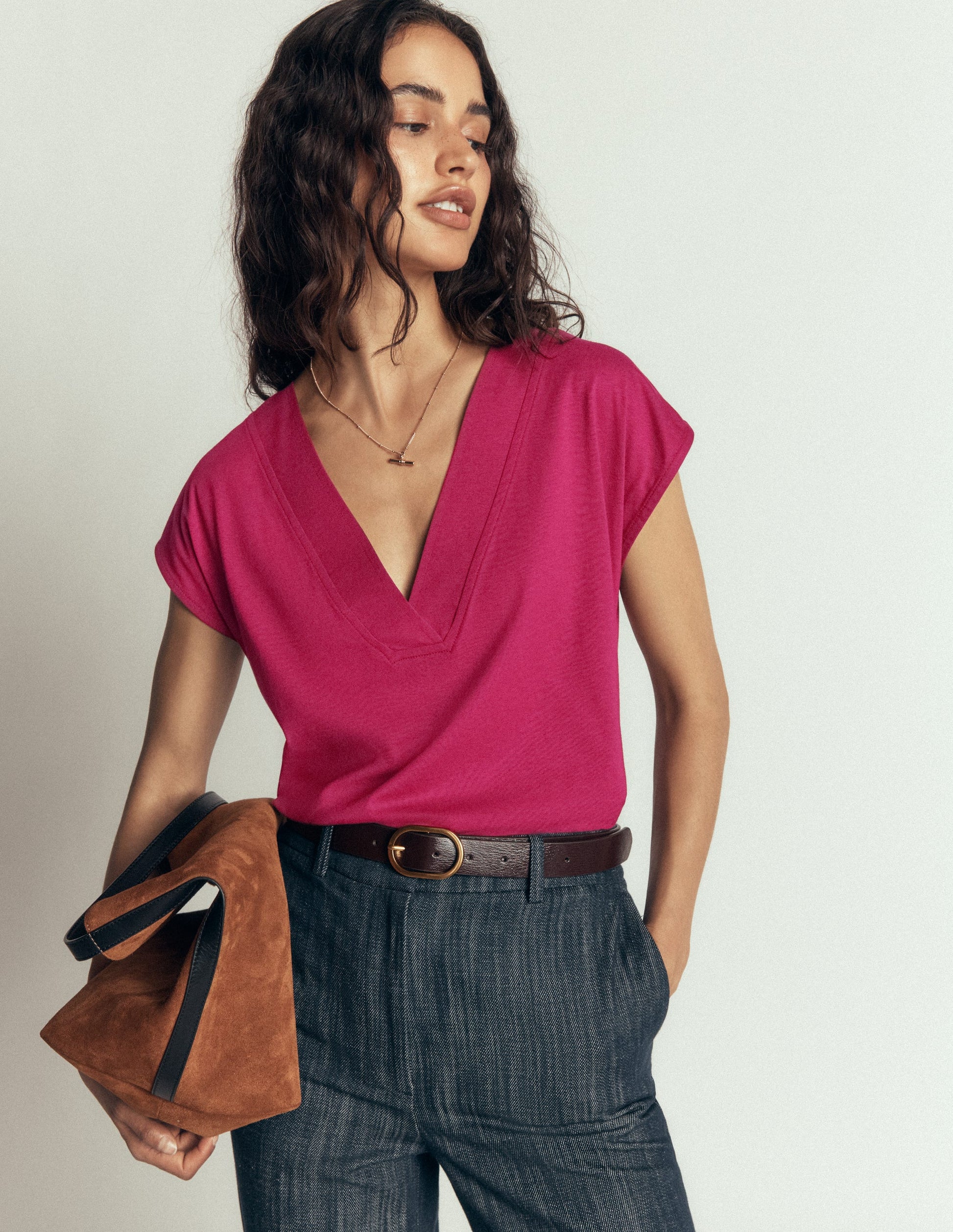 Supersoft V-neck T-shirt-Beet Red-4
