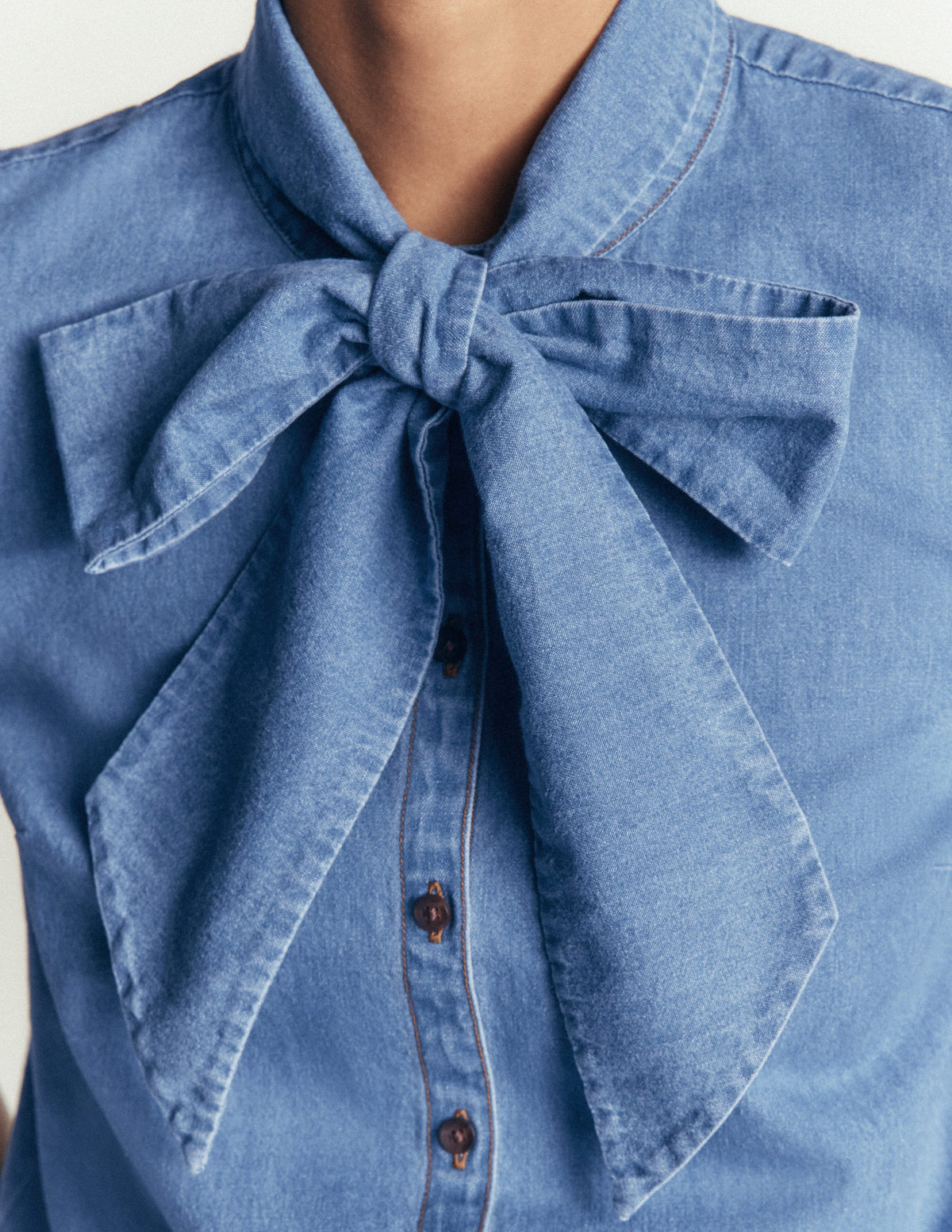 Tie Neck Denim Top-Light Vintage - Image 3