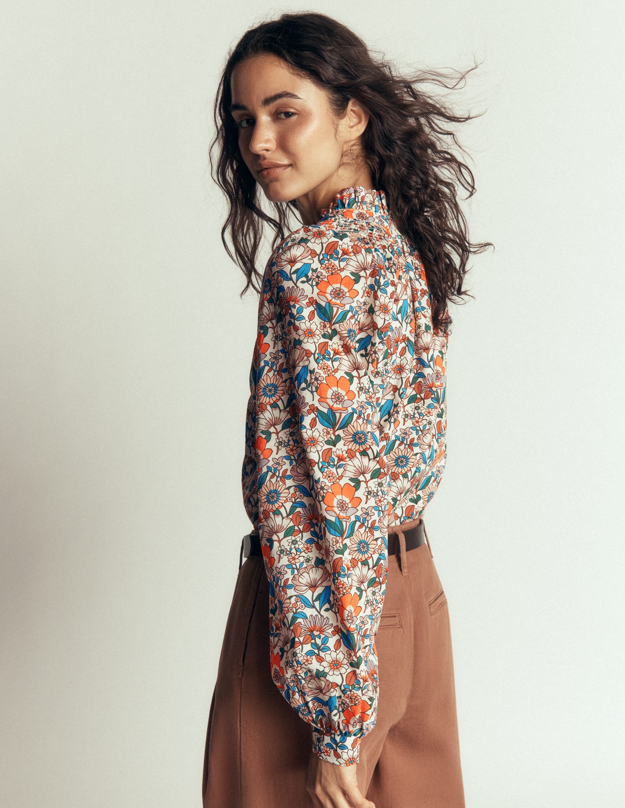 Erica Cotton Frill Top-Ivory, Floral Field - Image 3
